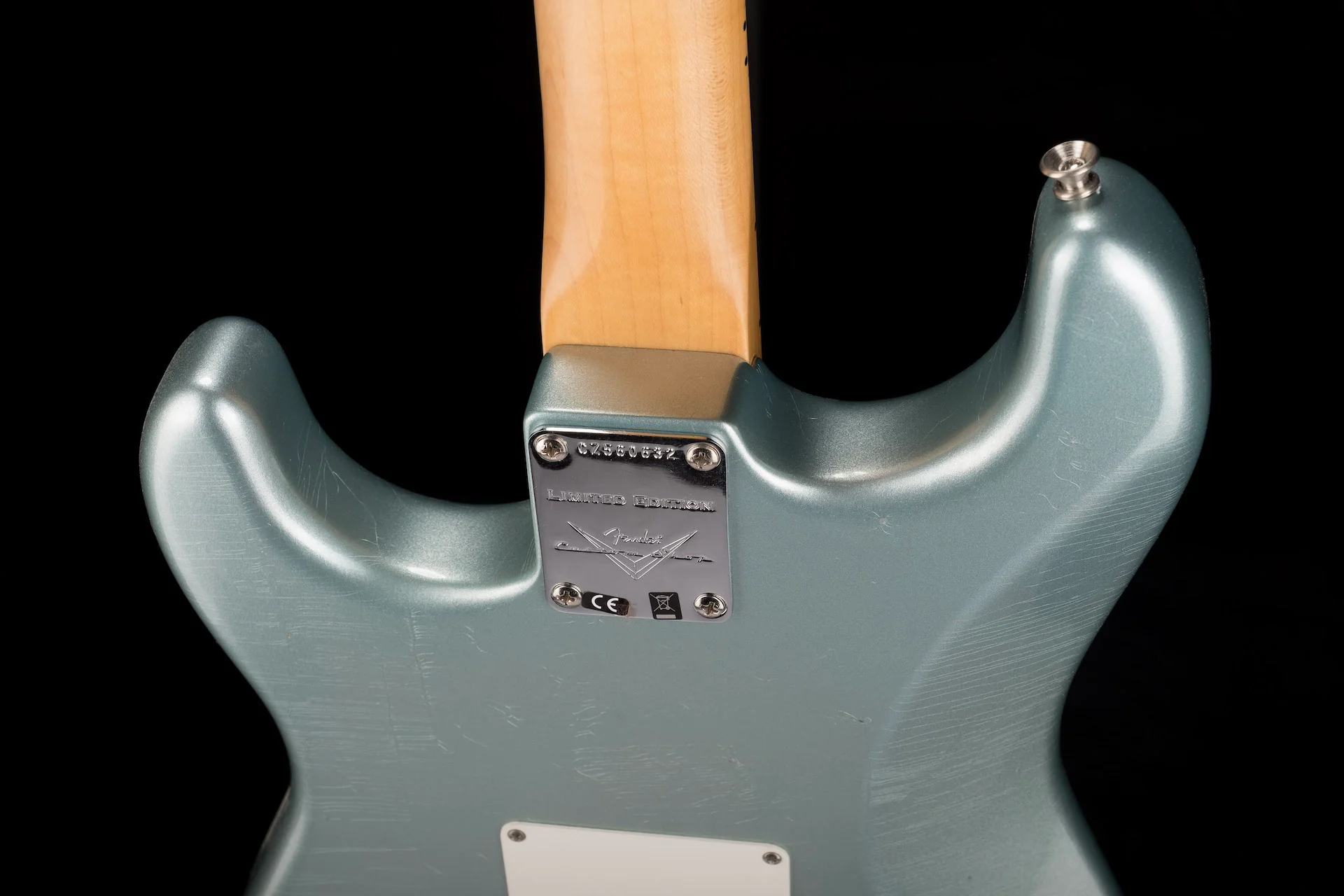 Fender Custom Shop '69 Stratocaster Journeyman Relic Aged Firemist Silver - Image 16