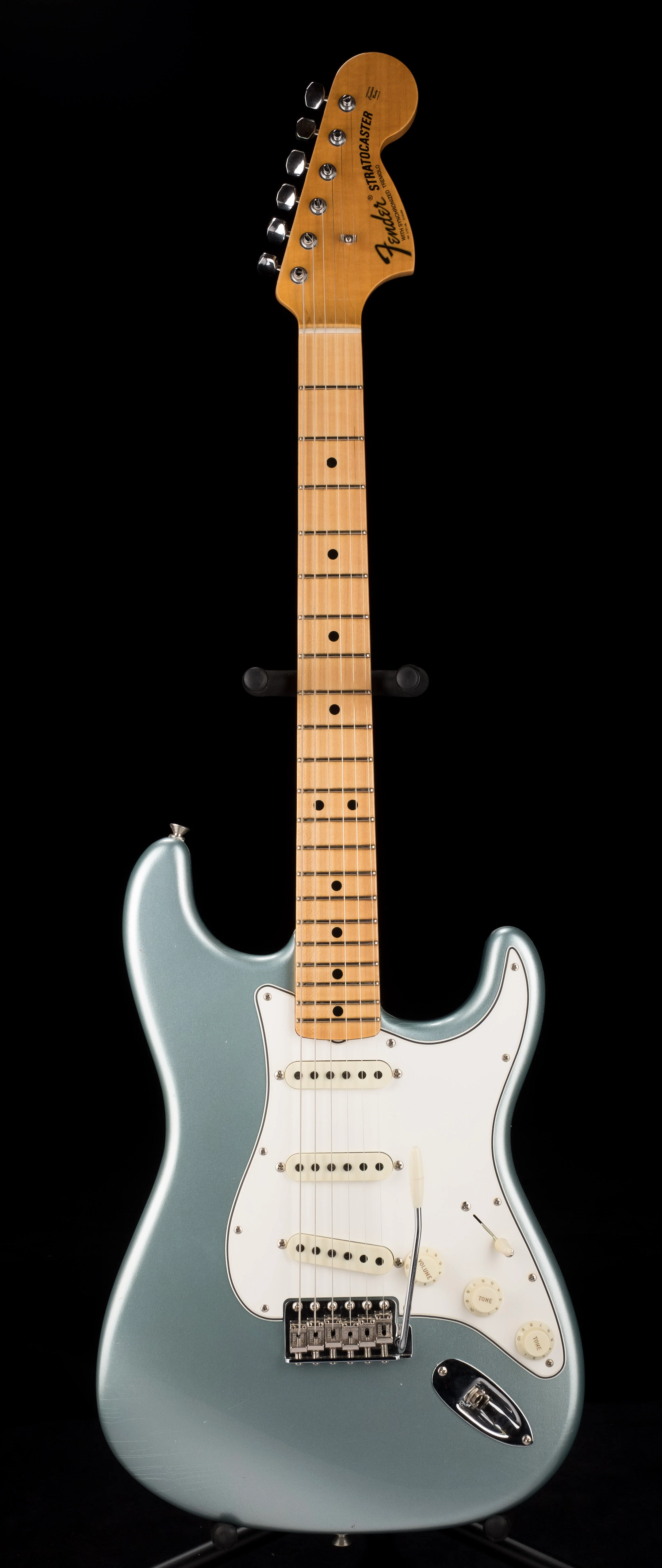 Fender Custom Shop '69 Stratocaster Journeyman Relic Aged Firemist Silver - Image 2
