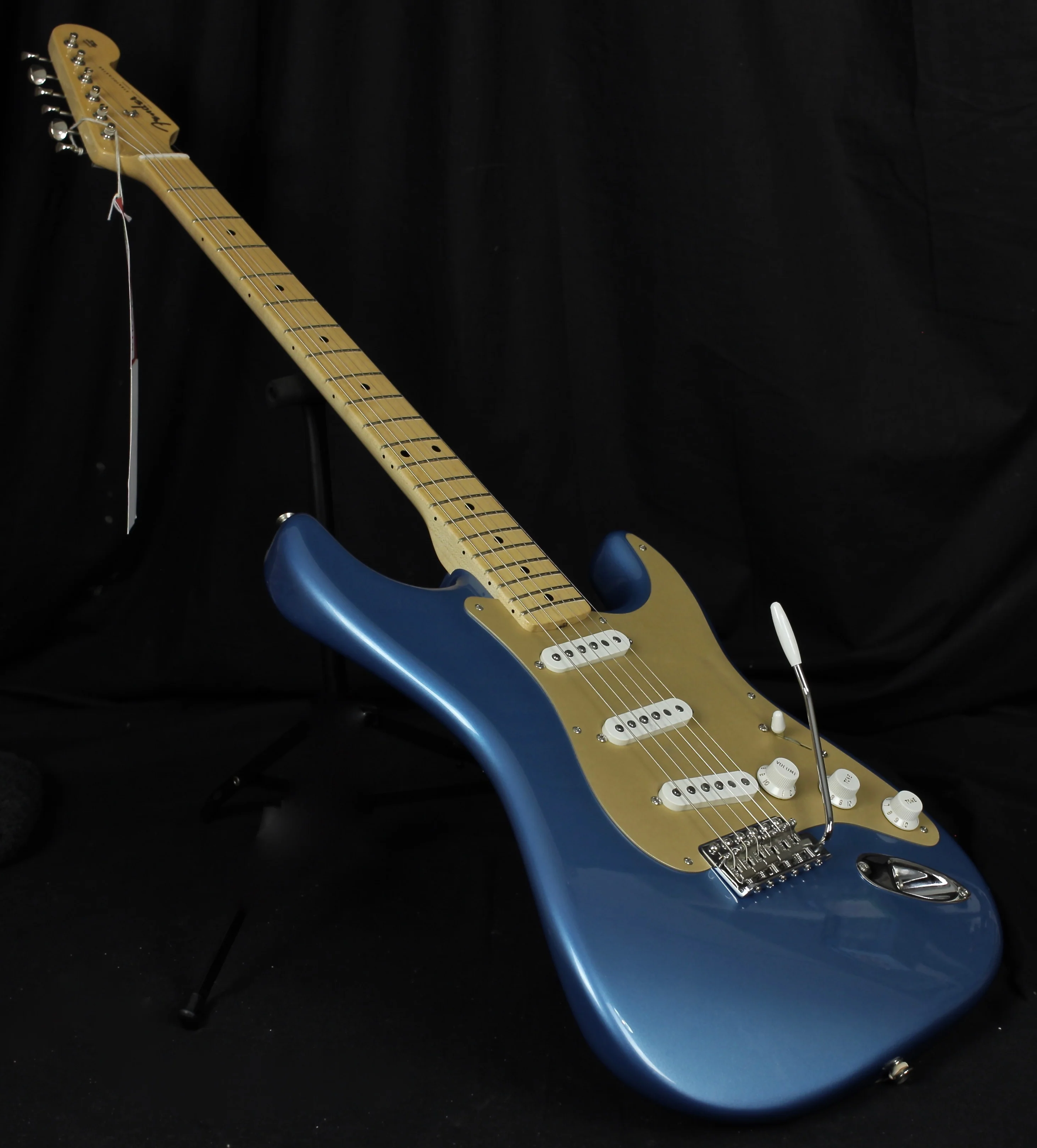 Fender Custom Shop '56 NOS Stratocaster Lake Placid Blue Anodized Pickguard - Image 3