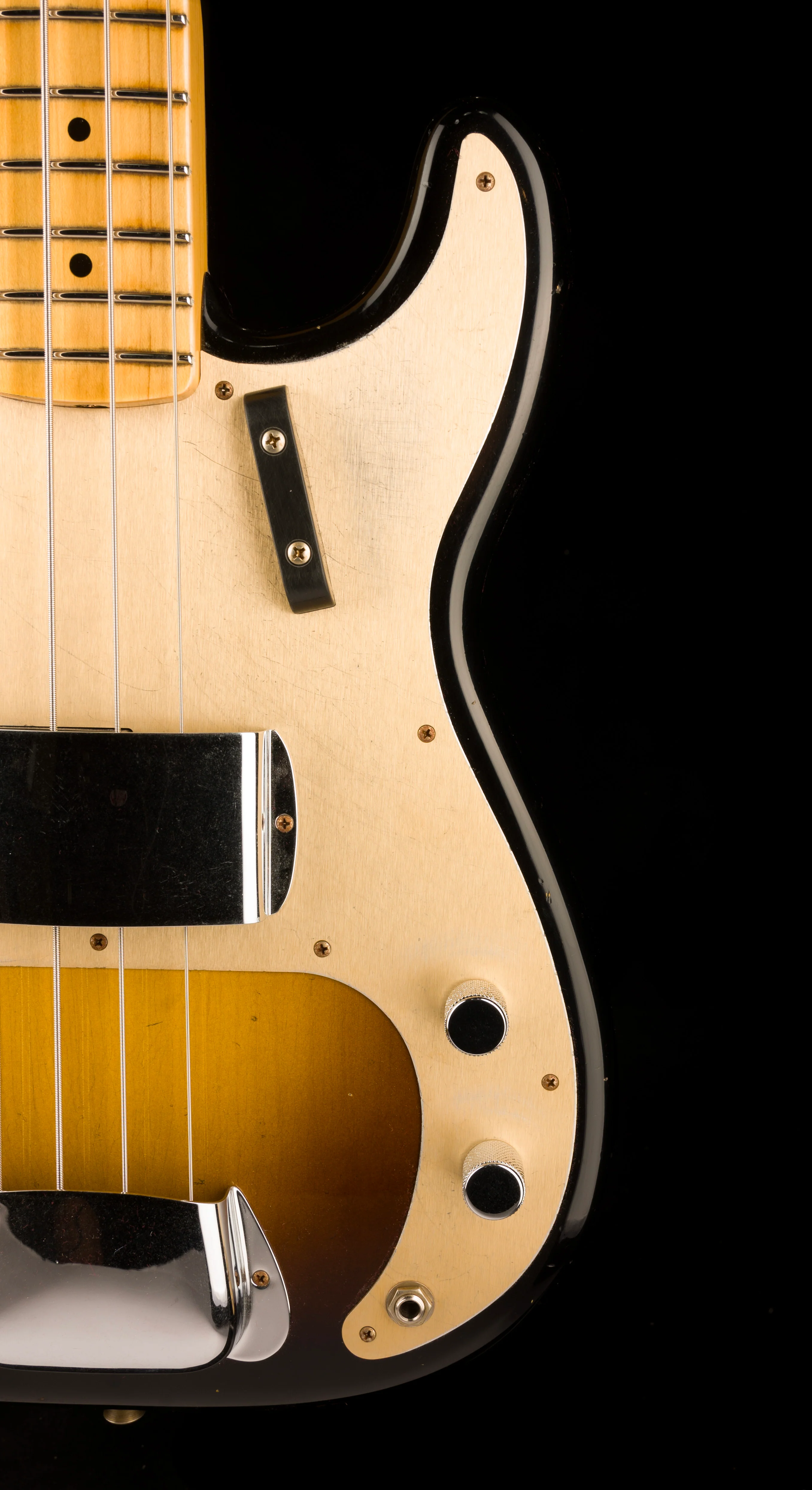 Fender Custom Shop '57 Precision Bass Journeyman Relic Wide-Fade 2 Tone Sunburst - Image 7