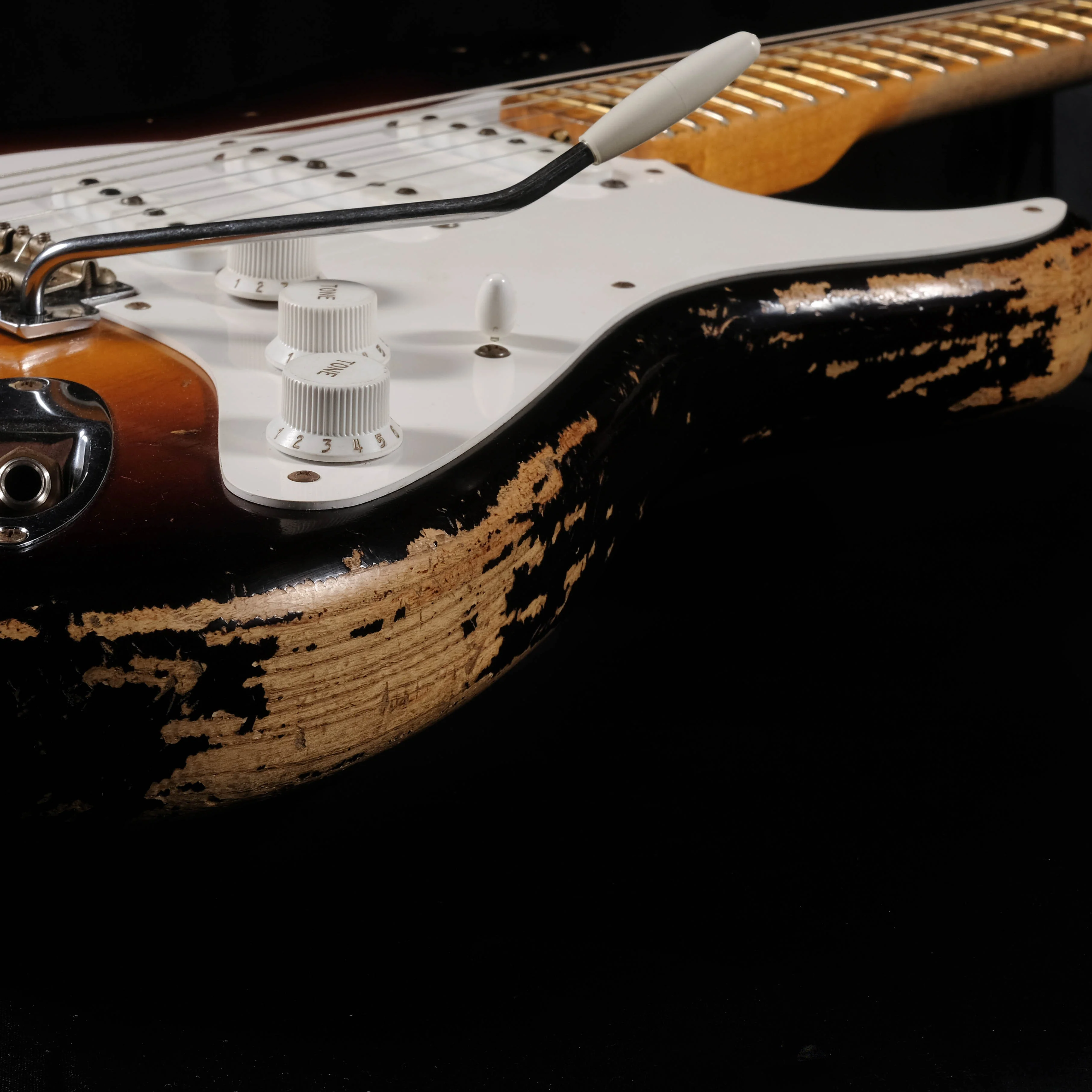 Fender Custom Shop 60th Anniversary '54 Heavy Relic Stratocaster Sunburst - Image 5