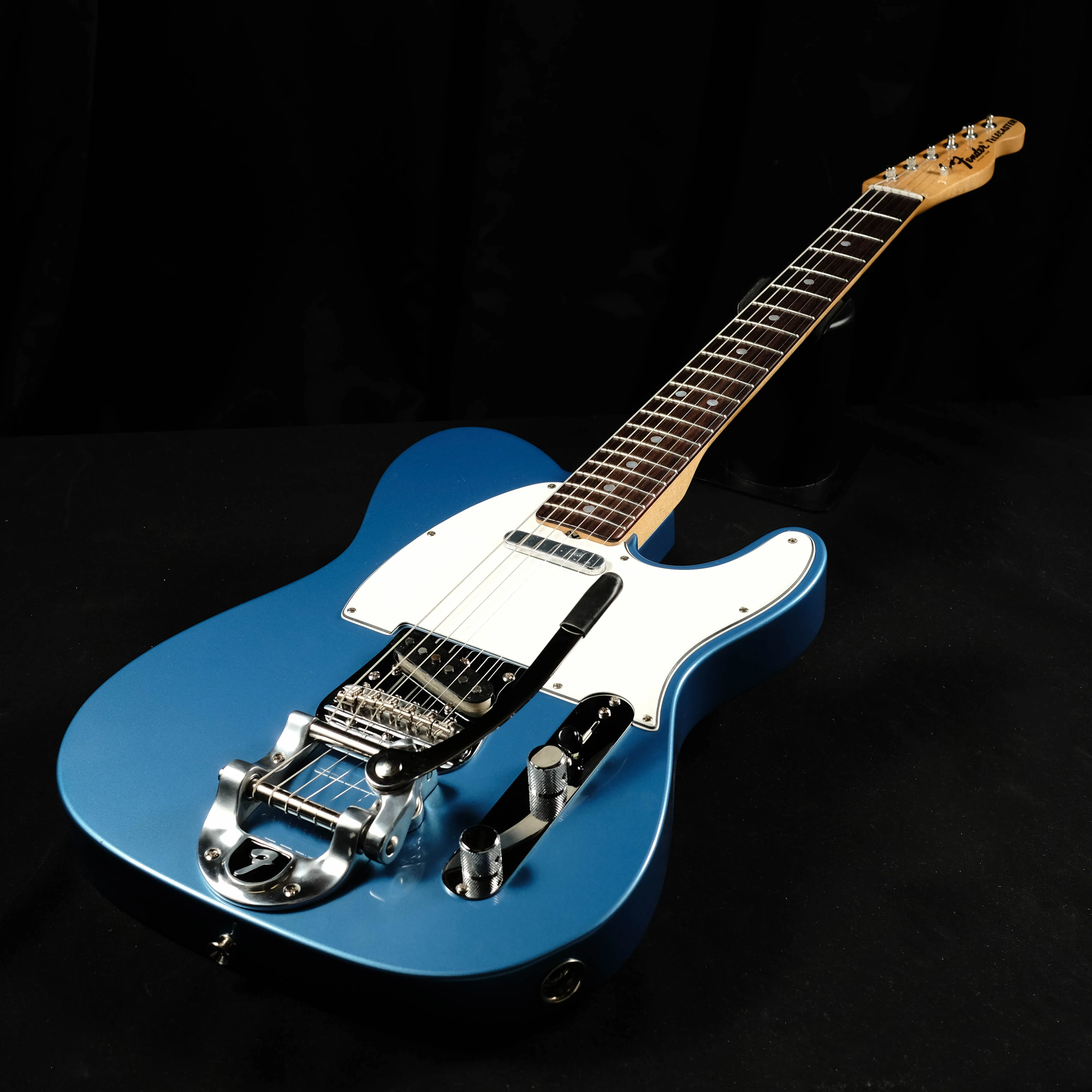 Fender Custom Shop '67 Telecaster NOS with Bigsby Lake Placid Blue Rosewood - Image 3