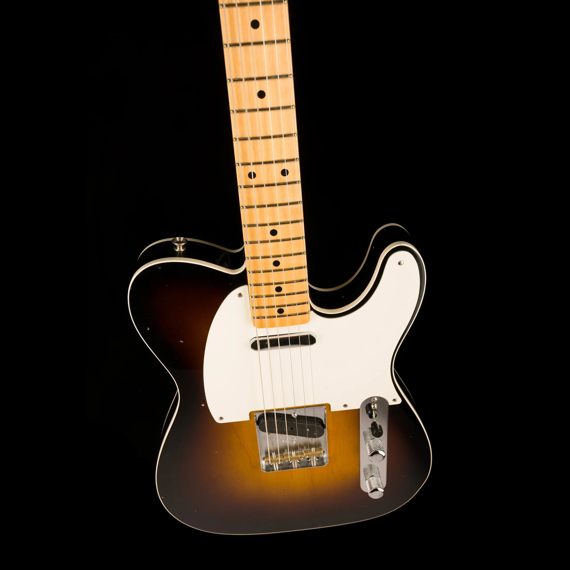 Fender Custom Shop Limited Edition 1950's Telecaster Custom Journeyman Relic Wide Fade 2-Tone Sunburst - Image 4