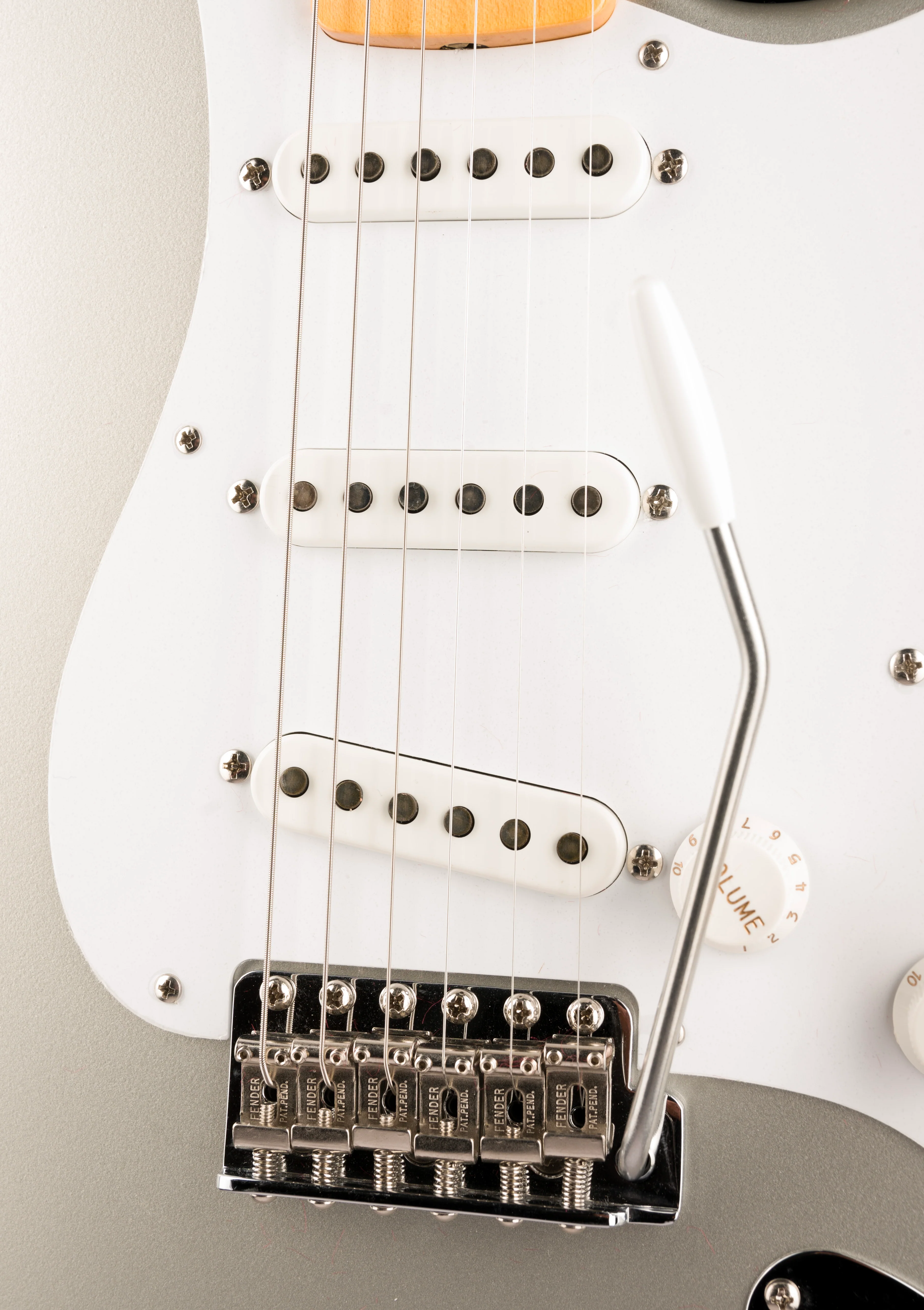Fender Custom Shop Limited Edition 1954 Stratocaster Time Capsule Inca Silver - Image 7