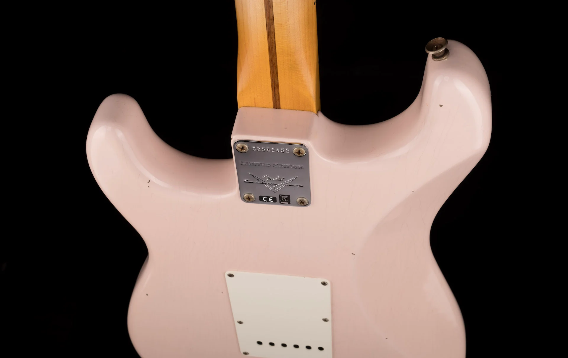 Fender Custom Shop Limited Edition 1957 Stratocaster Journeyman Relic Super Faded Aged Shell Pink - Image 15