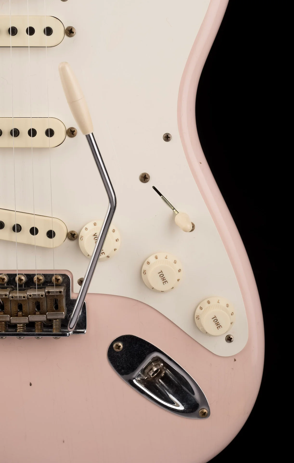 Fender Custom Shop Limited Edition 1957 Stratocaster Journeyman Relic Super Faded Aged Shell Pink - Image 7