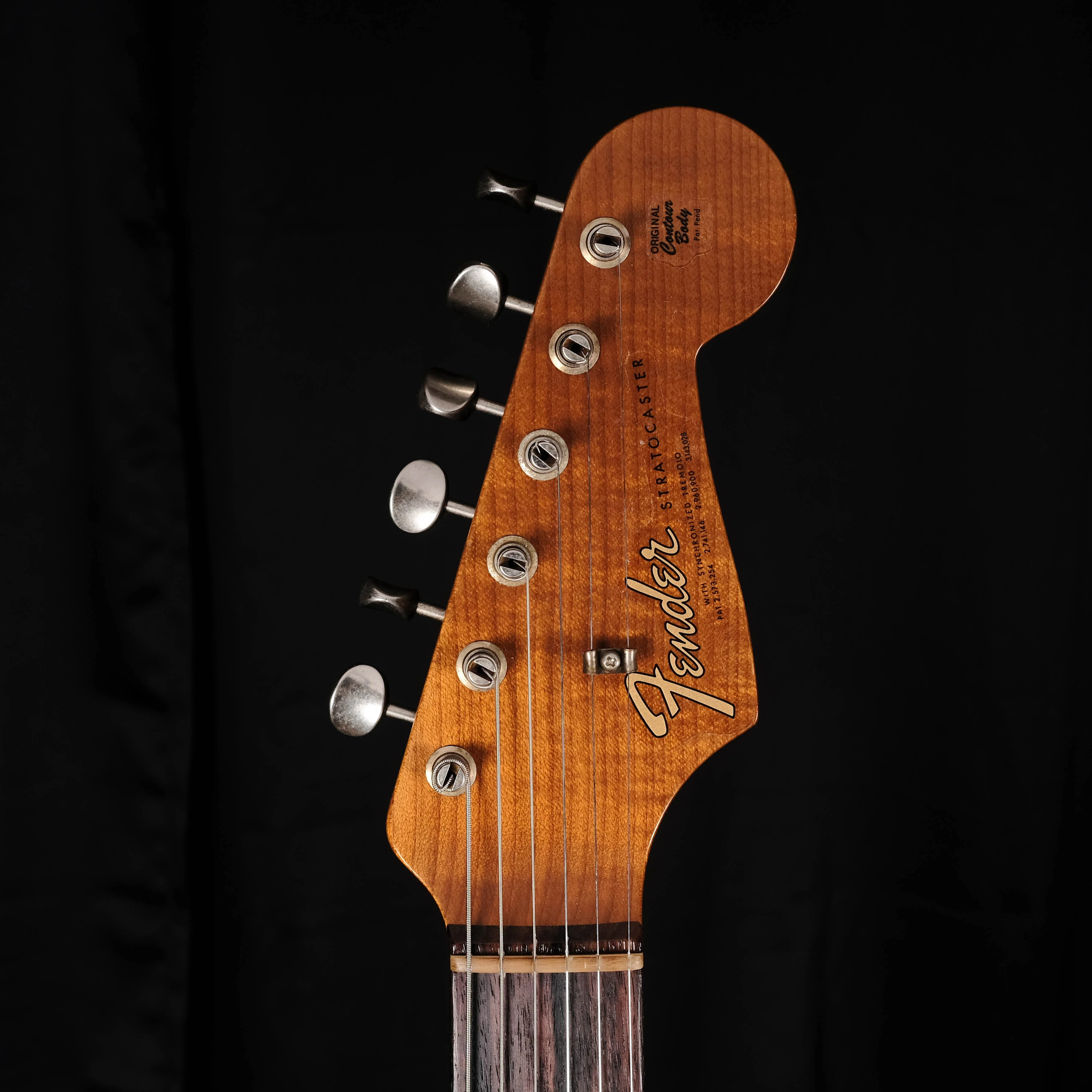 Fender Custom Shop Limited Edition '64 Stratocaster Journeyman Relic Faded Blue Ice Metallic Electric Guitar - Image 14