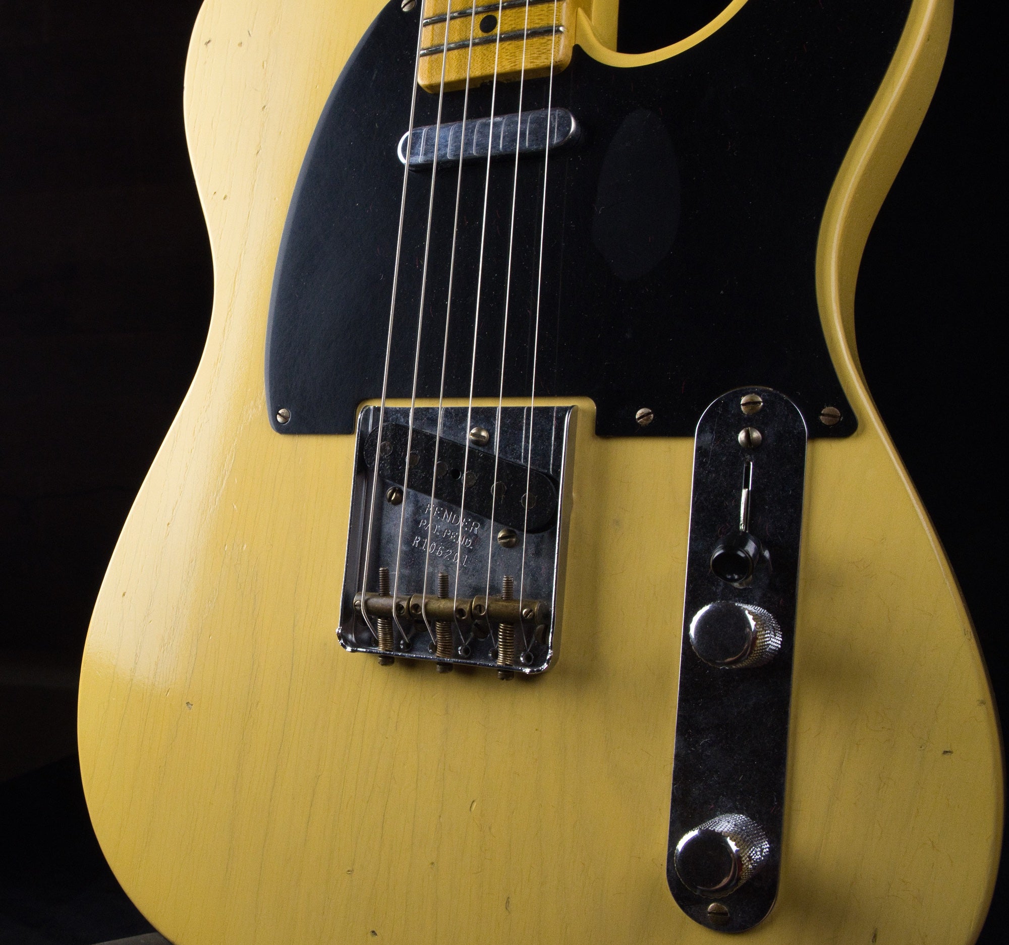 Fender Custom Shop Limited Edition 70th Anniversary 1950 Broadcaster Journeyman Relic Nocaster Blonde Electric Guitar With Case - Image 4
