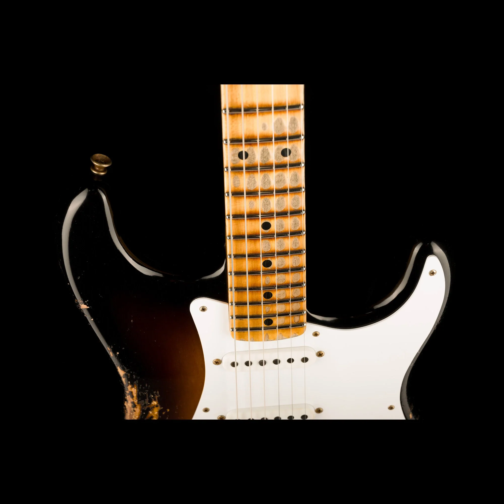 Fender Custom Shop Limited Edition 70th Anniversary 1954 Stratocaster Heavy Relic Wide Fade 2-Tone Sunburst - Image 3