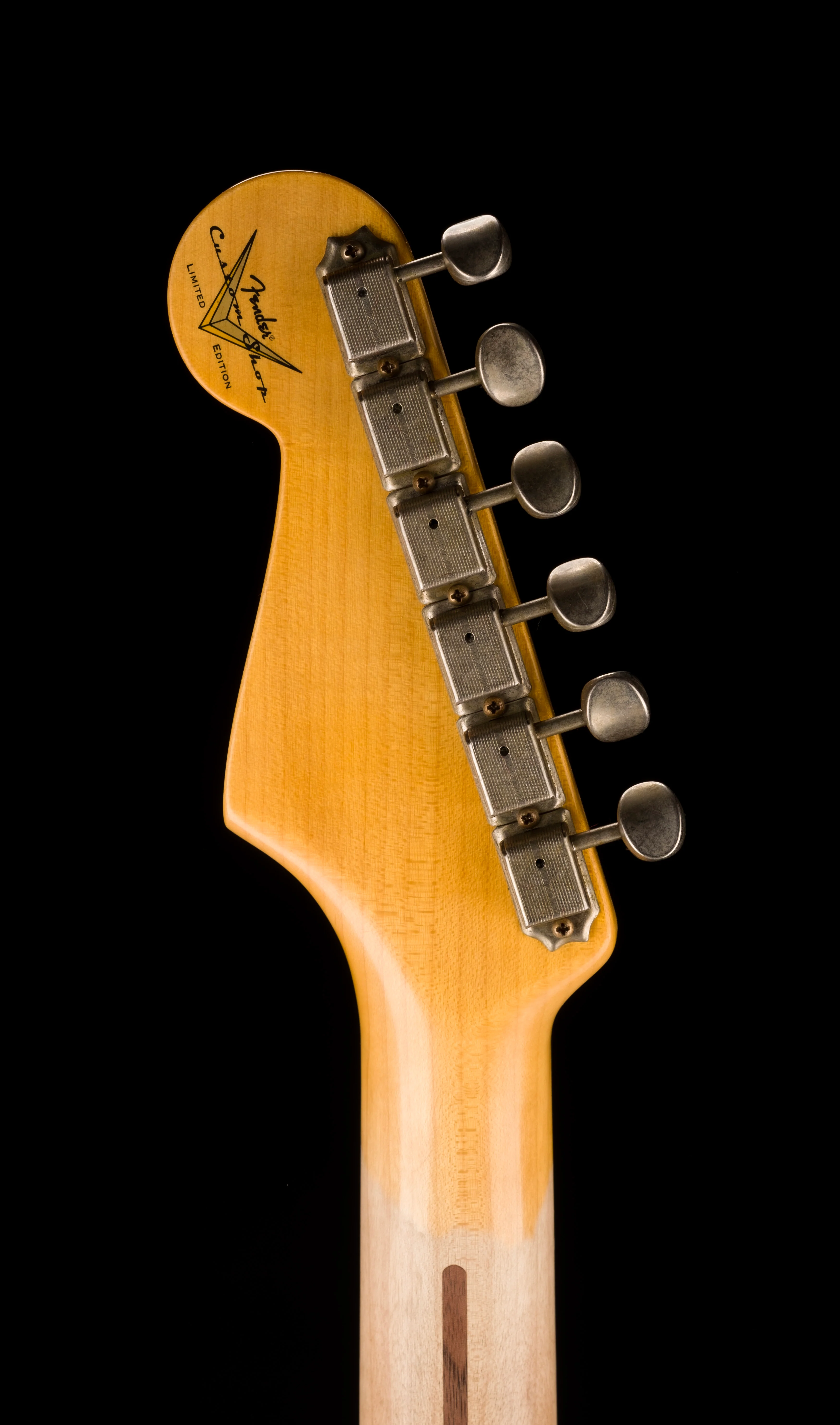 Fender Custom Shop Limited Edition 70th Anniversary 1954 Stratocaster Journeyman Relic Wide Fade 2-Tone Sunburst - Image 17
