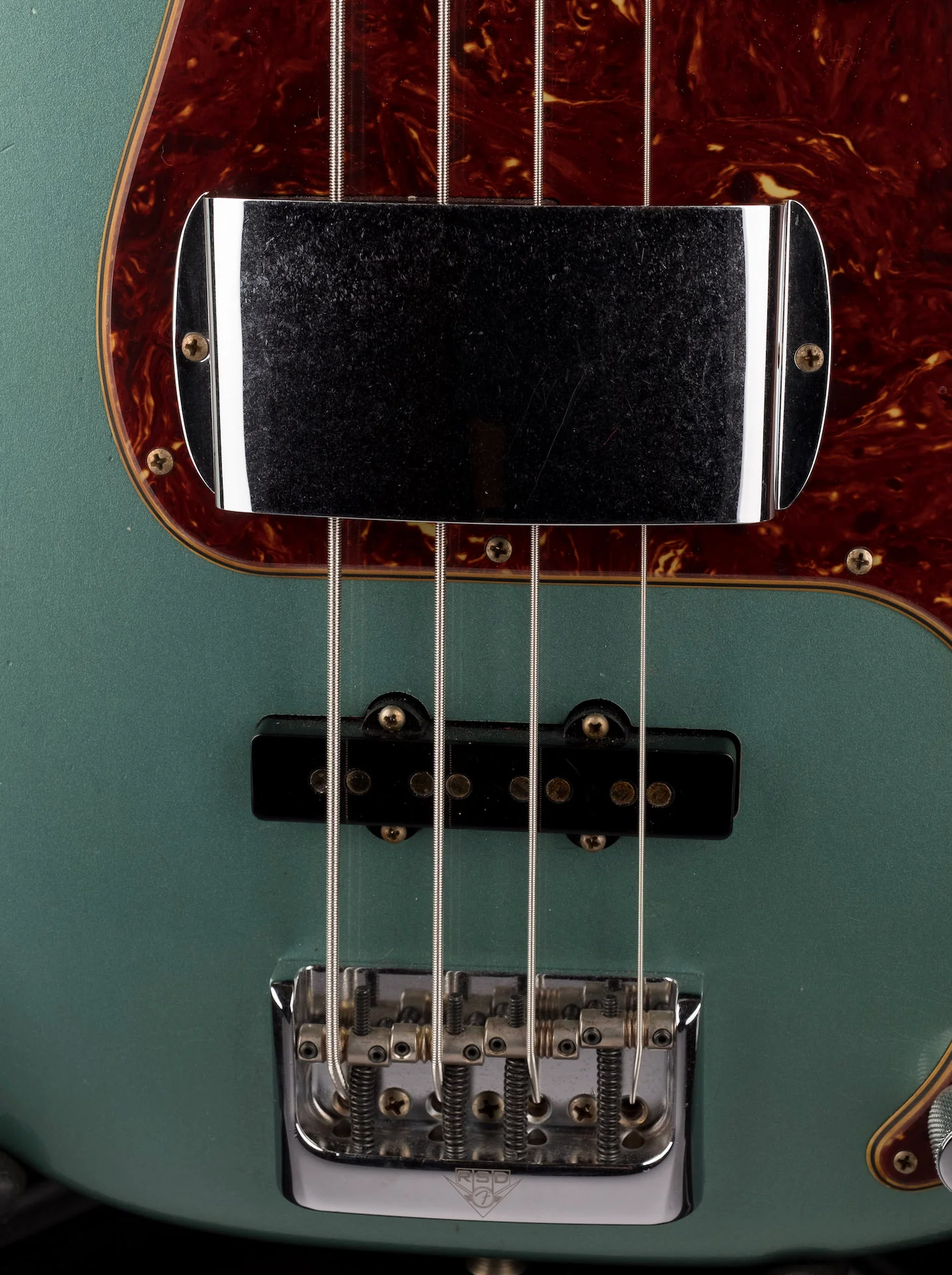 Fender Custom Shop Limited Edition P Bass Special Journeyman Relic Aged Sherwood Green Metallic With Case - Image 8
