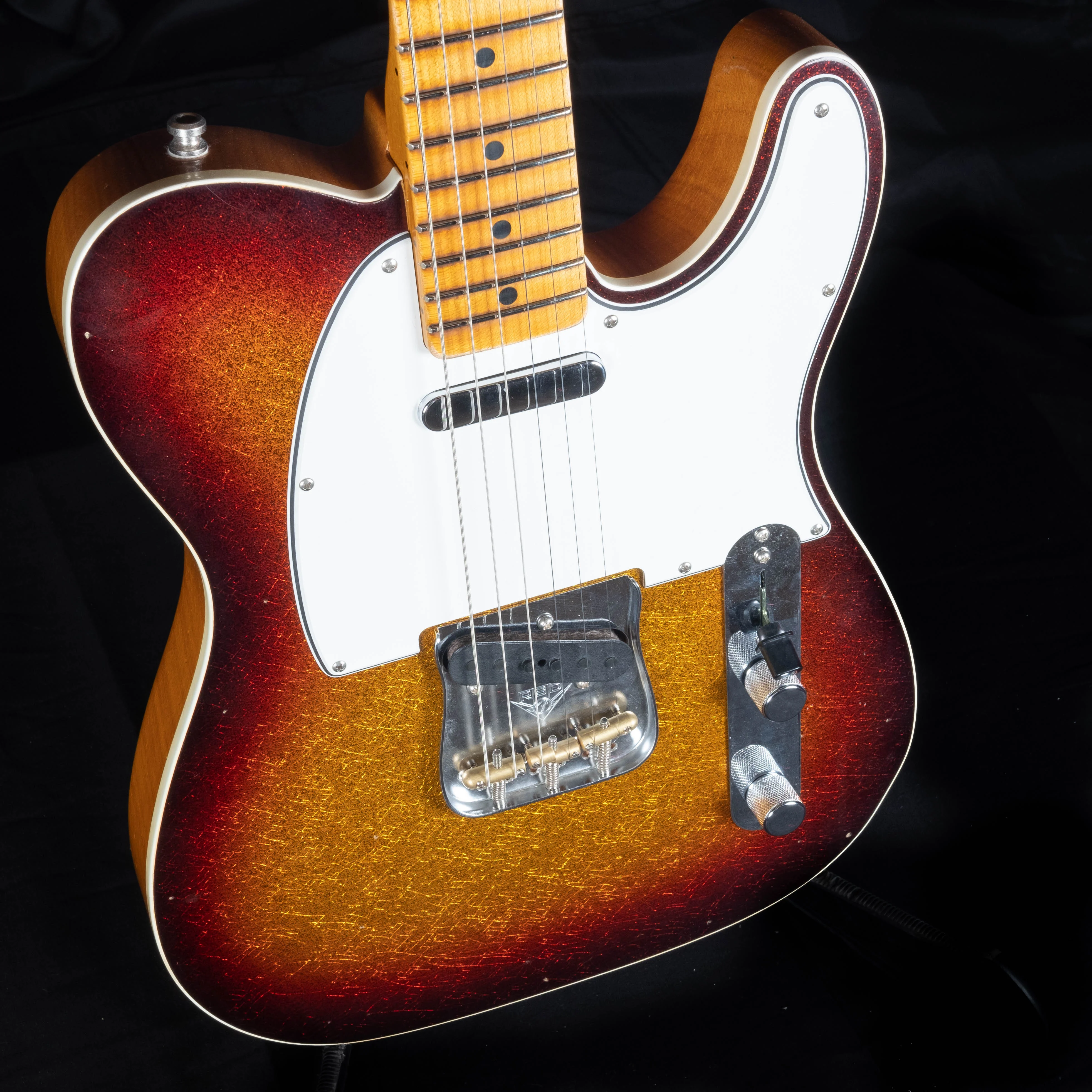 Fender Custom Shop Limited Edition Postmodern Telecaster Journeyman Relic 3-Tone Sunburst Sparkle - Image 4