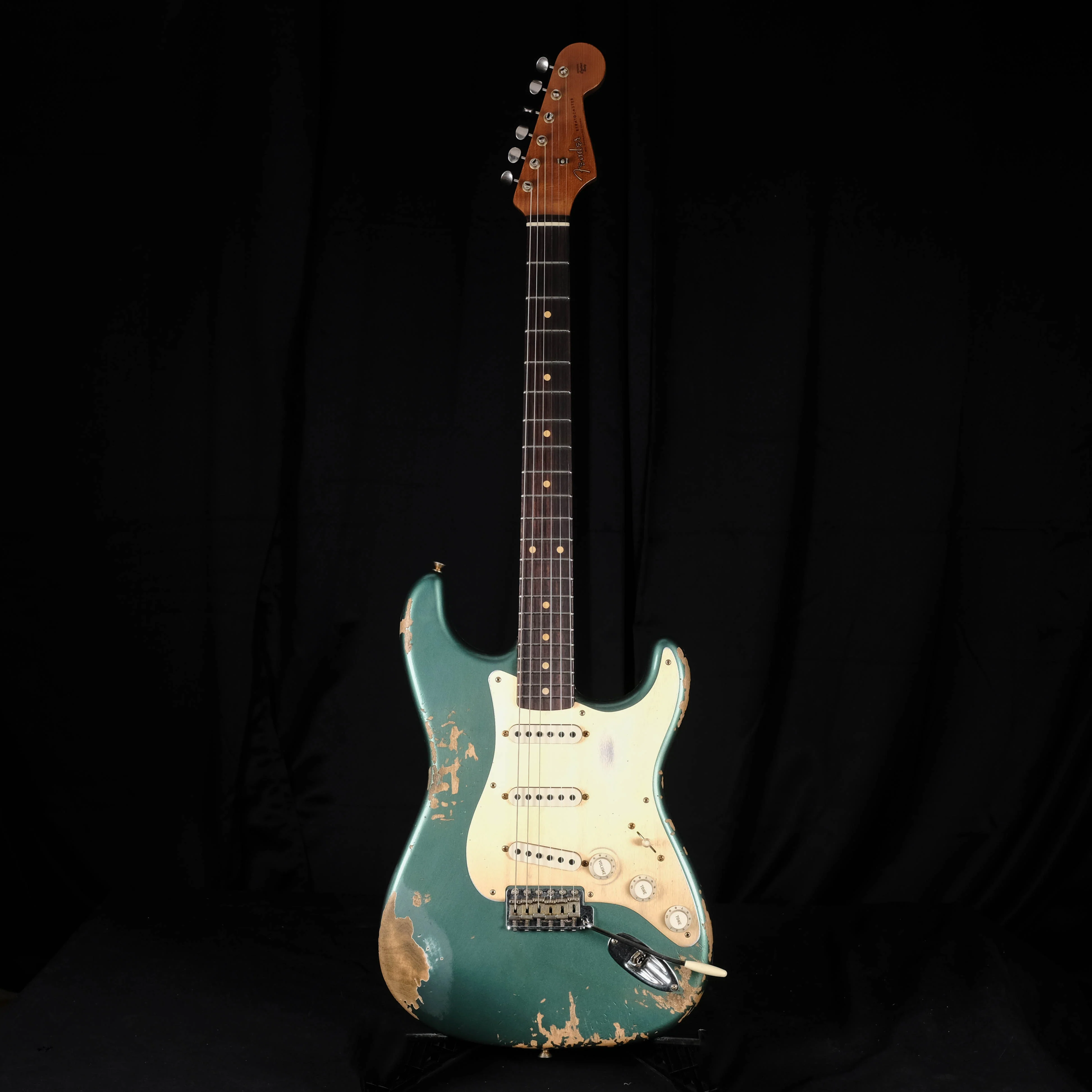 Fender Custom Shop Limited Edition Roasted 1959 Stratocaster Heavy Relic Rosewood Aged Sherwood Green Metallic - Image 2