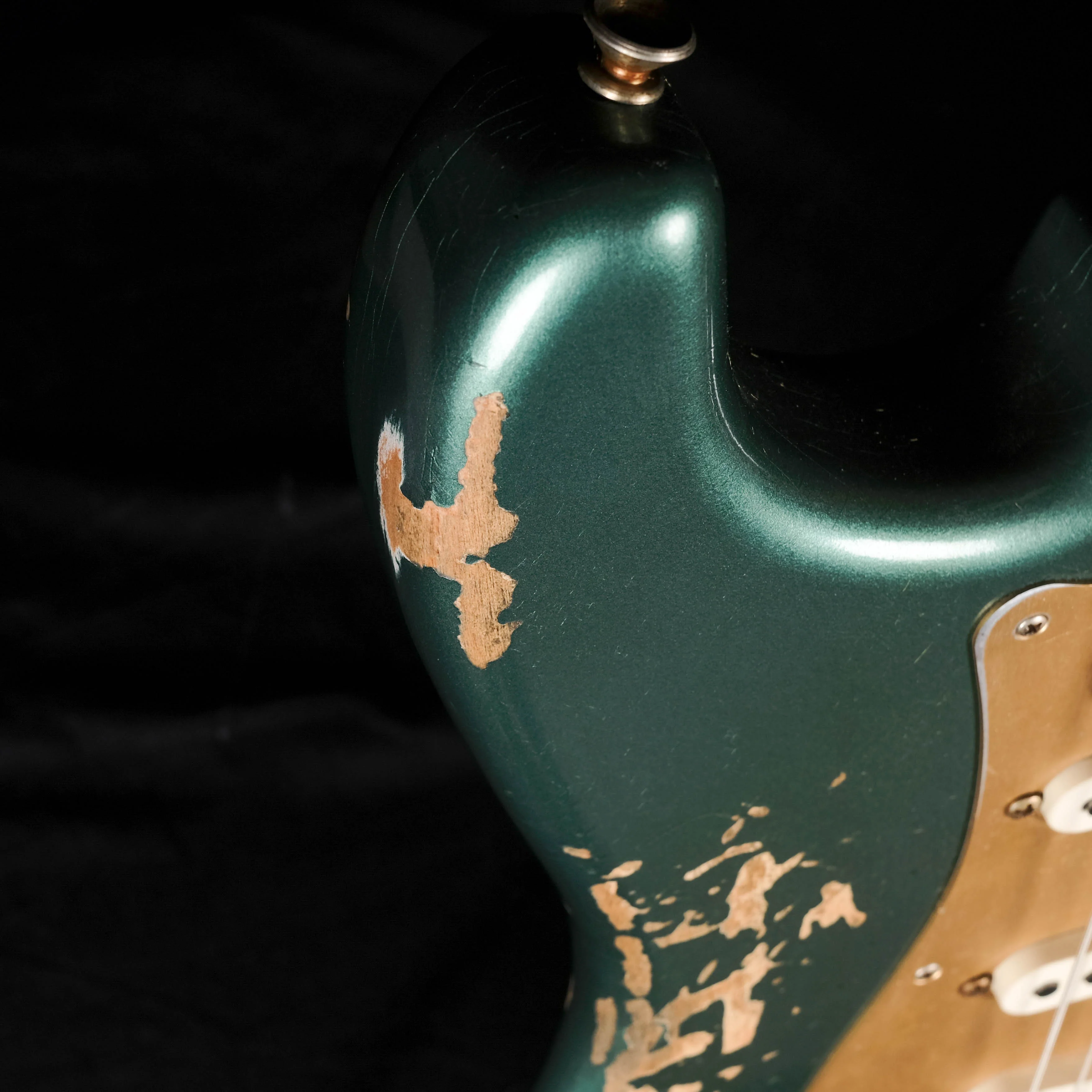 Fender Custom Shop Limited Edition Roasted 1959 Stratocaster Heavy Relic Rosewood Aged Sherwood Green Metallic - Image 8