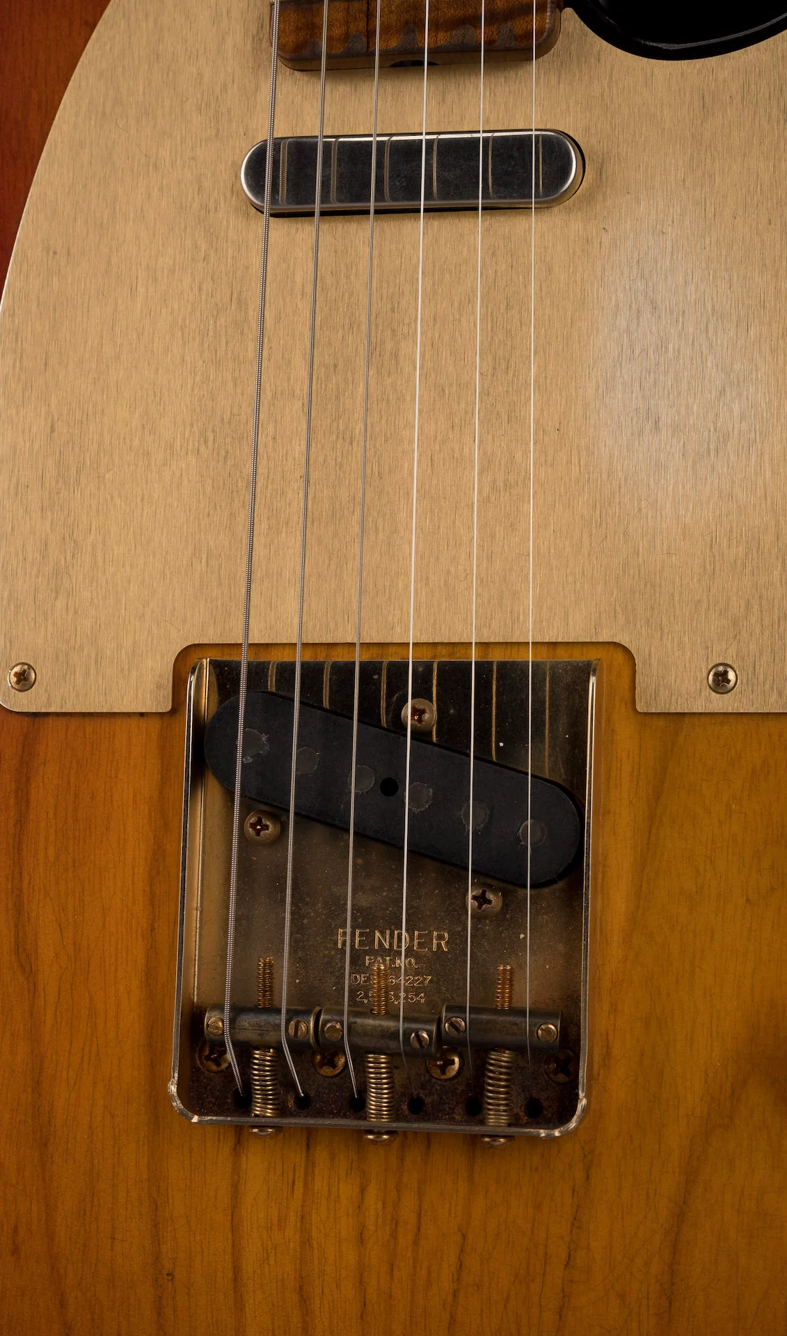 Fender Custom Shop Masterbuilder Apprentice Nick Saccone 50's Tele Relic Chocolate 3-Tone Sunburst - Image 5