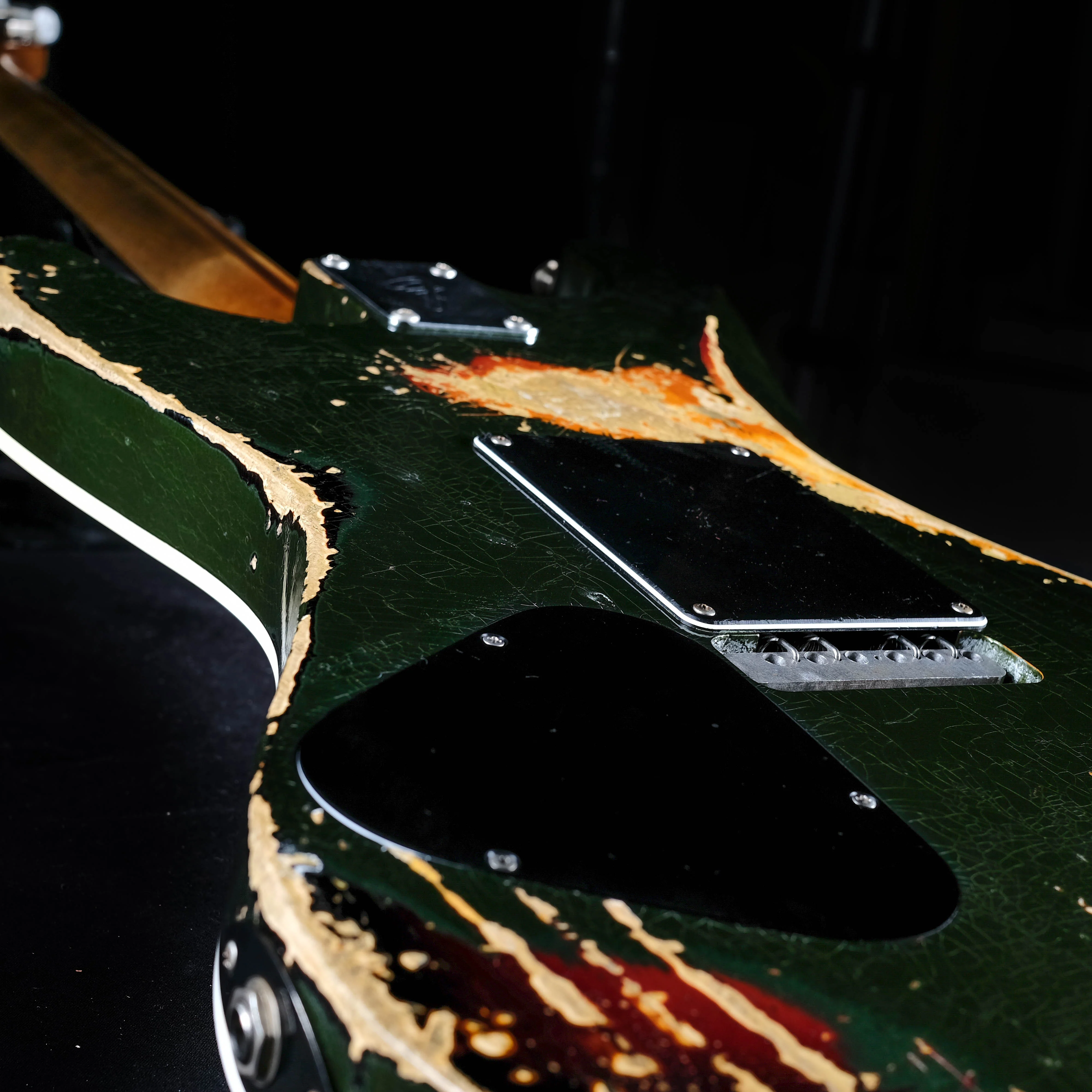 Fender Custom Shop Masterbuilt Carlos Lopez Heavy Relic Offset Subsonic Baritone Stratocaster Aged Cadillac Green Over Sunburst - Image 10