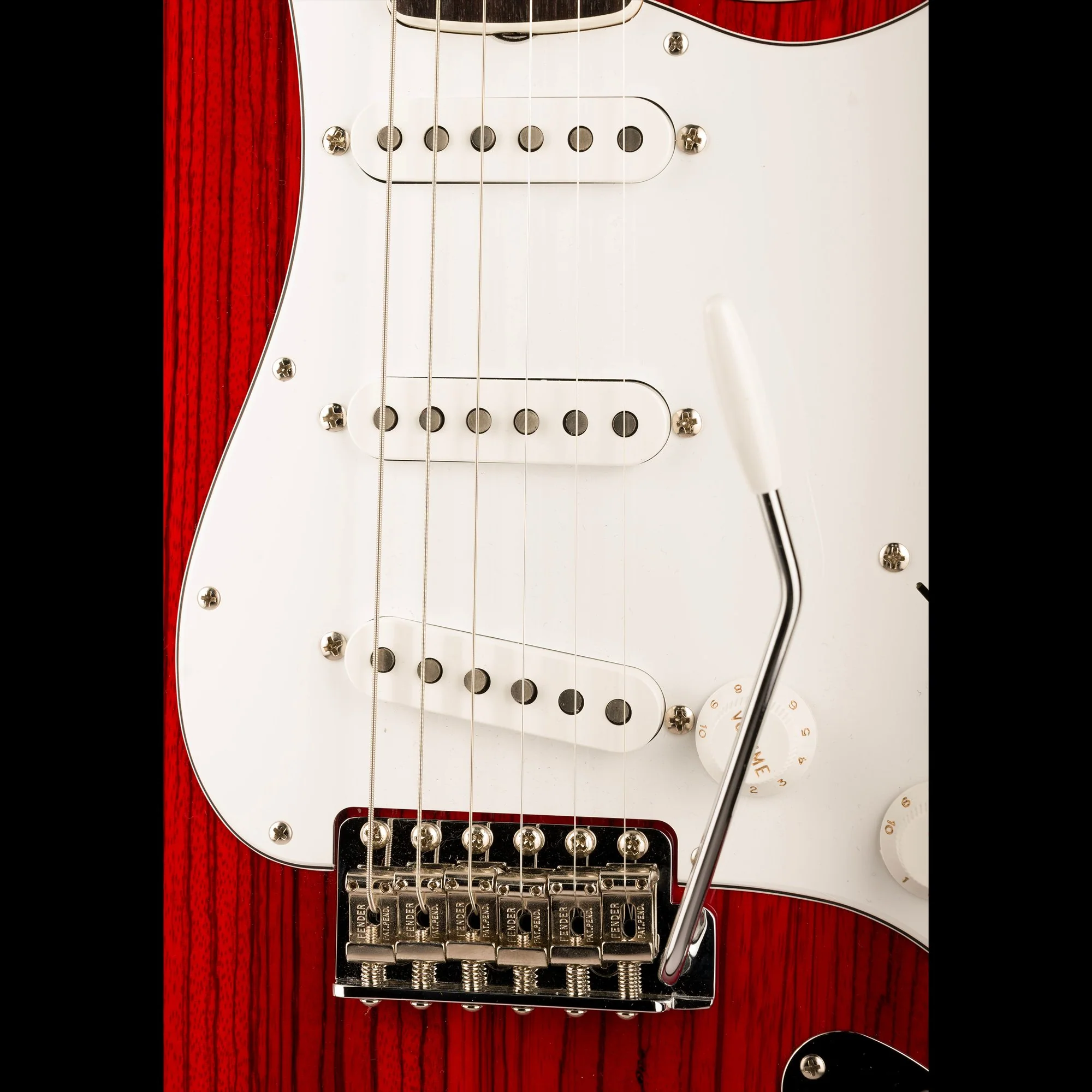 Fender Custom Shop Masterbuilt Dennis Galuszka Zebrawood 1966 Stratocaster NOS Red Stain - Image 7