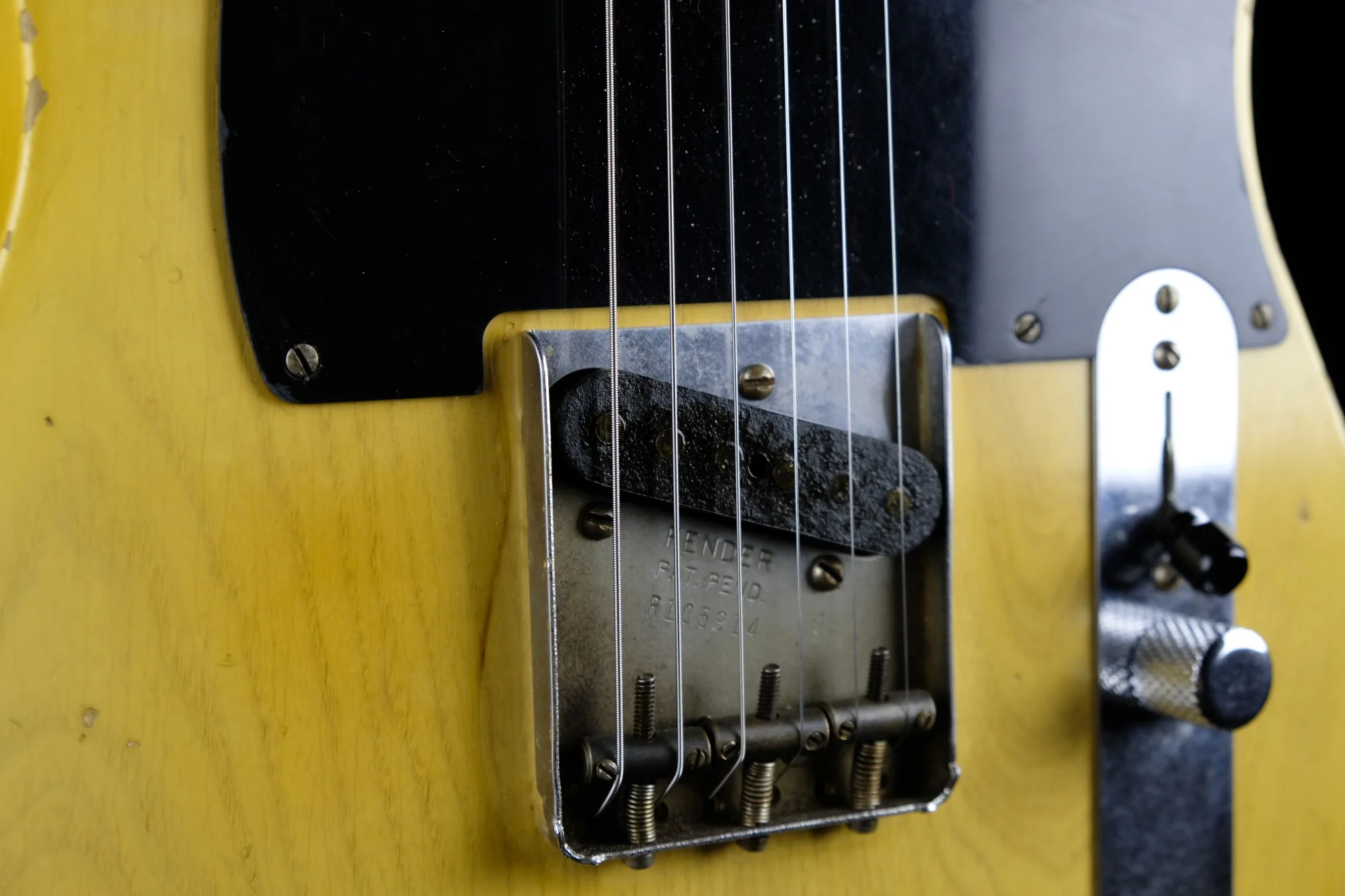 Fender Custom Shop Masterbuilt Kyle McMillin Limited Edition 70th Anniversary Broadcaster Relic Faded Nocaster Blonde - Image 5