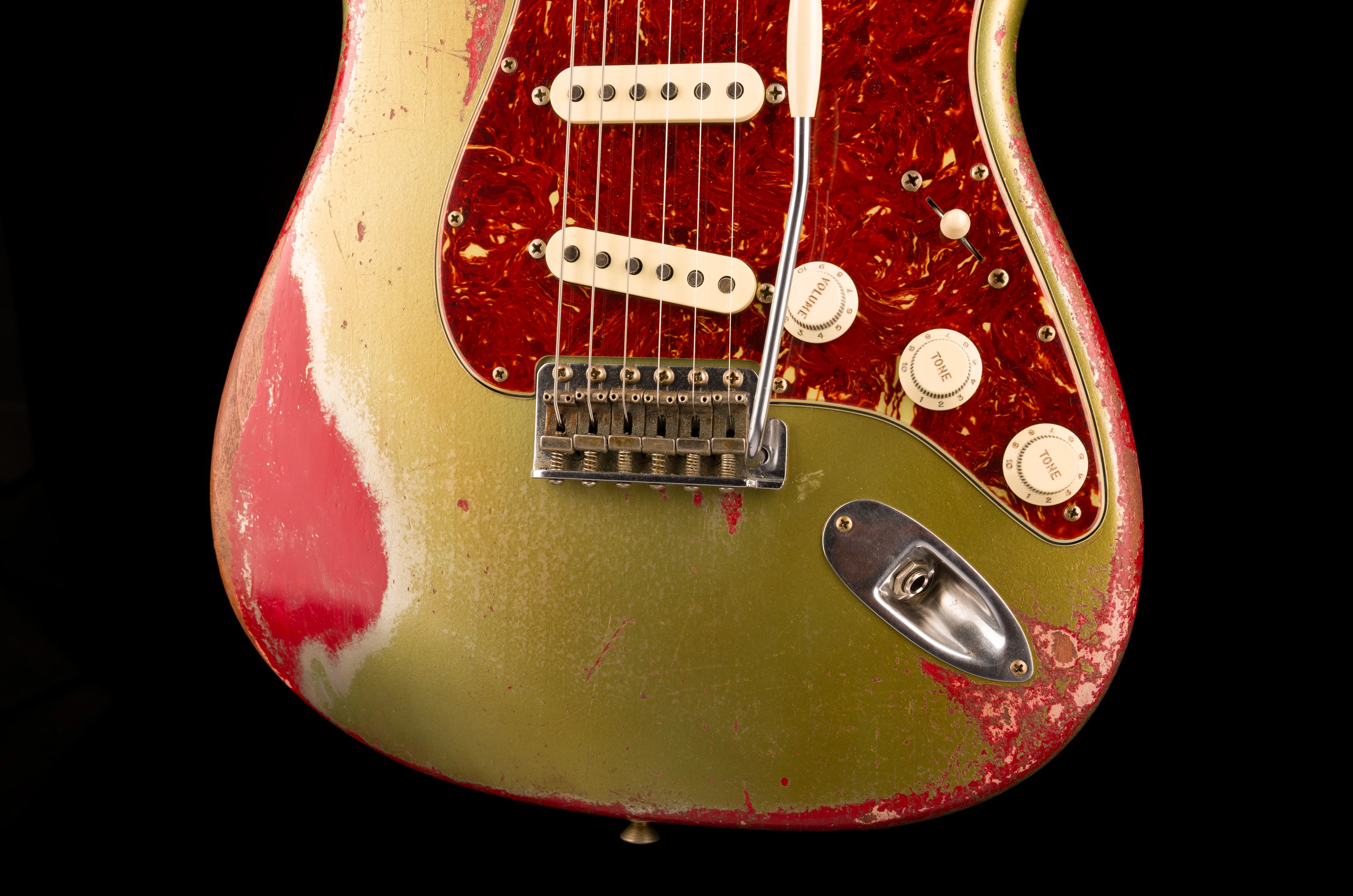Fender Custom Shop Masterbuilt Todd Krause 1963 Stratocaster Heavy Relic Sage Green Metallic over Seminole Red - Image 5