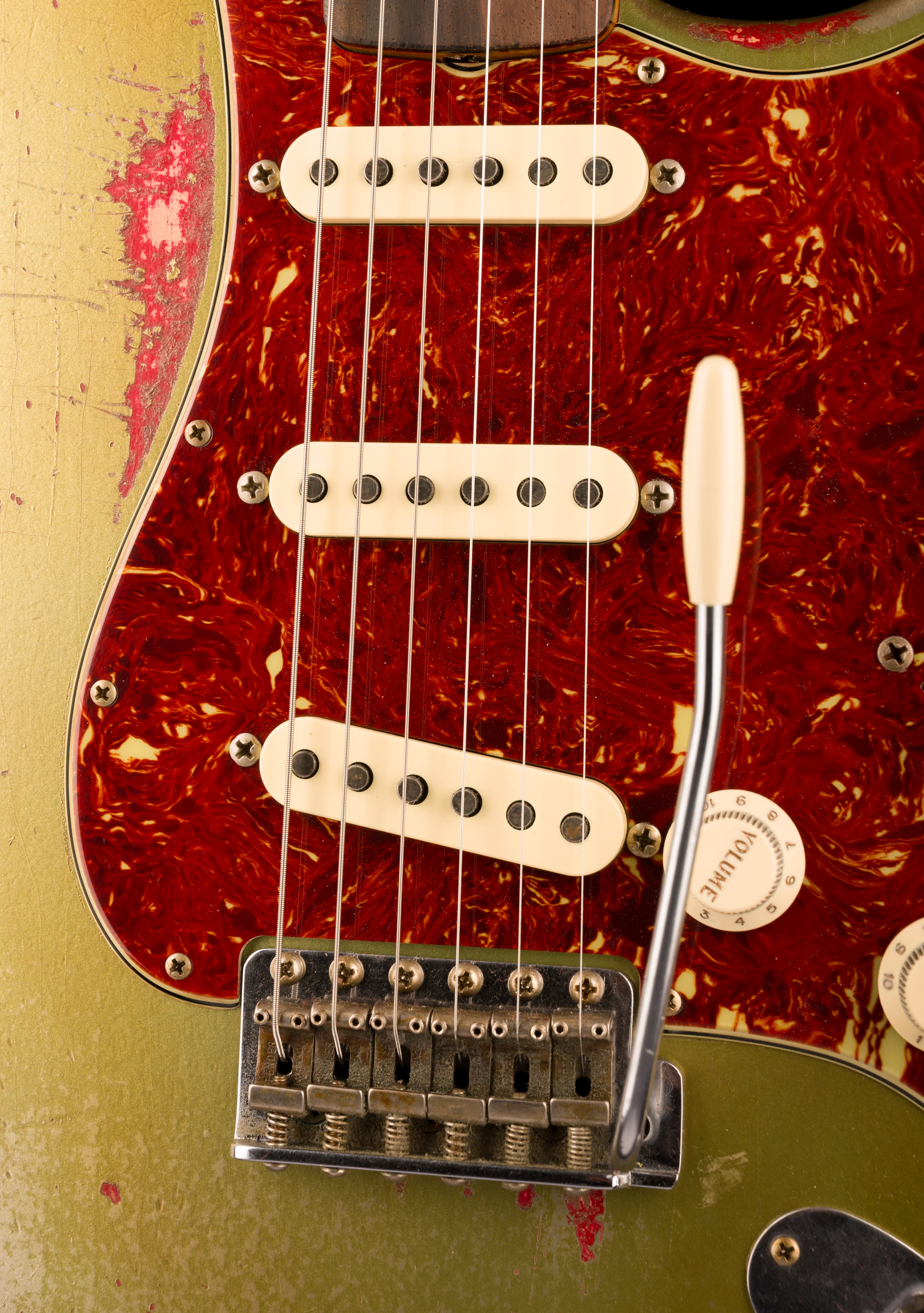 Fender Custom Shop Masterbuilt Todd Krause 1963 Stratocaster Heavy Relic Sage Green Metallic over Seminole Red - Image 7