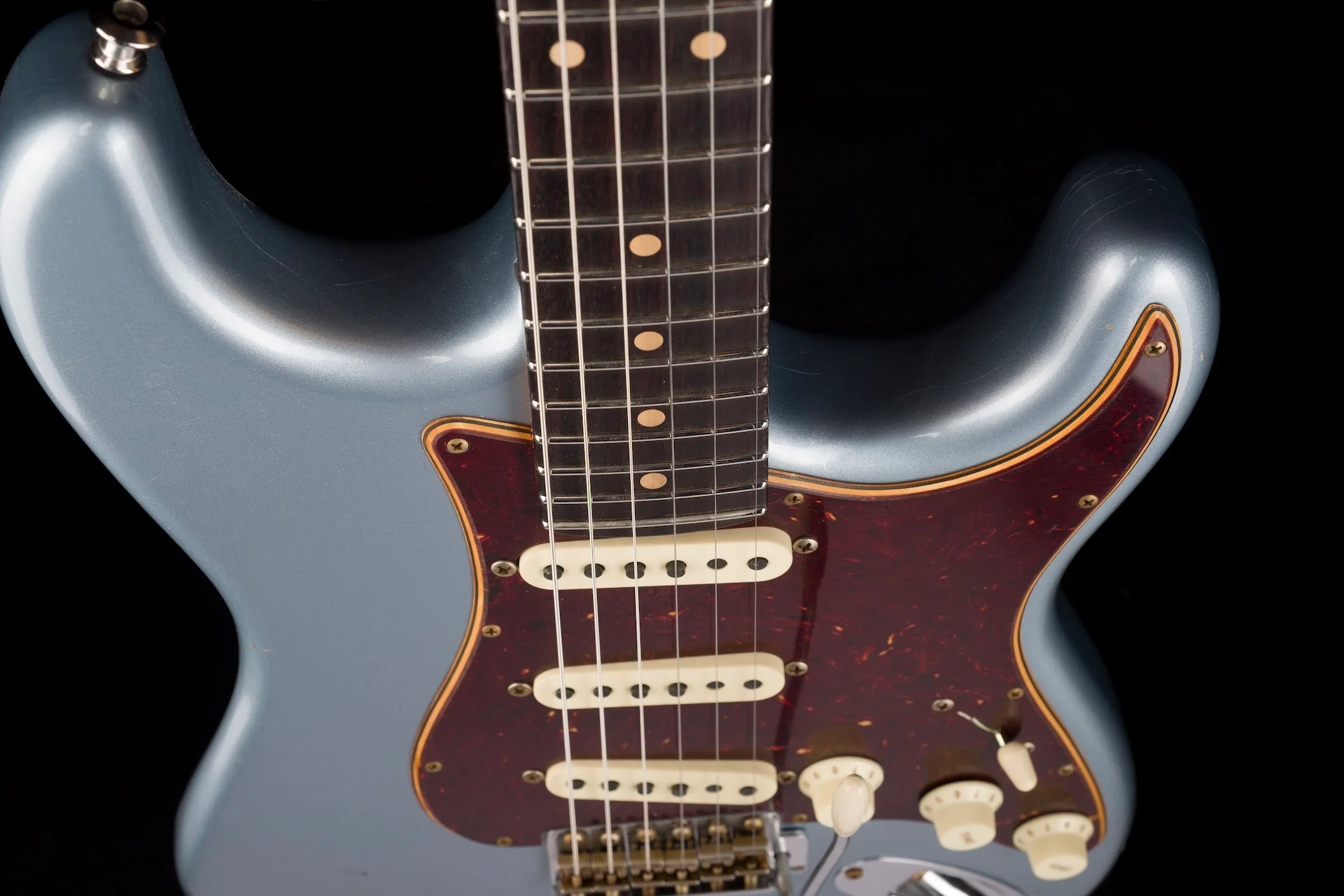 Fender Custom Shop Postmodern Stratocaster Journeyman Relic Faded Aged Blue Ice Metallic - Image 10