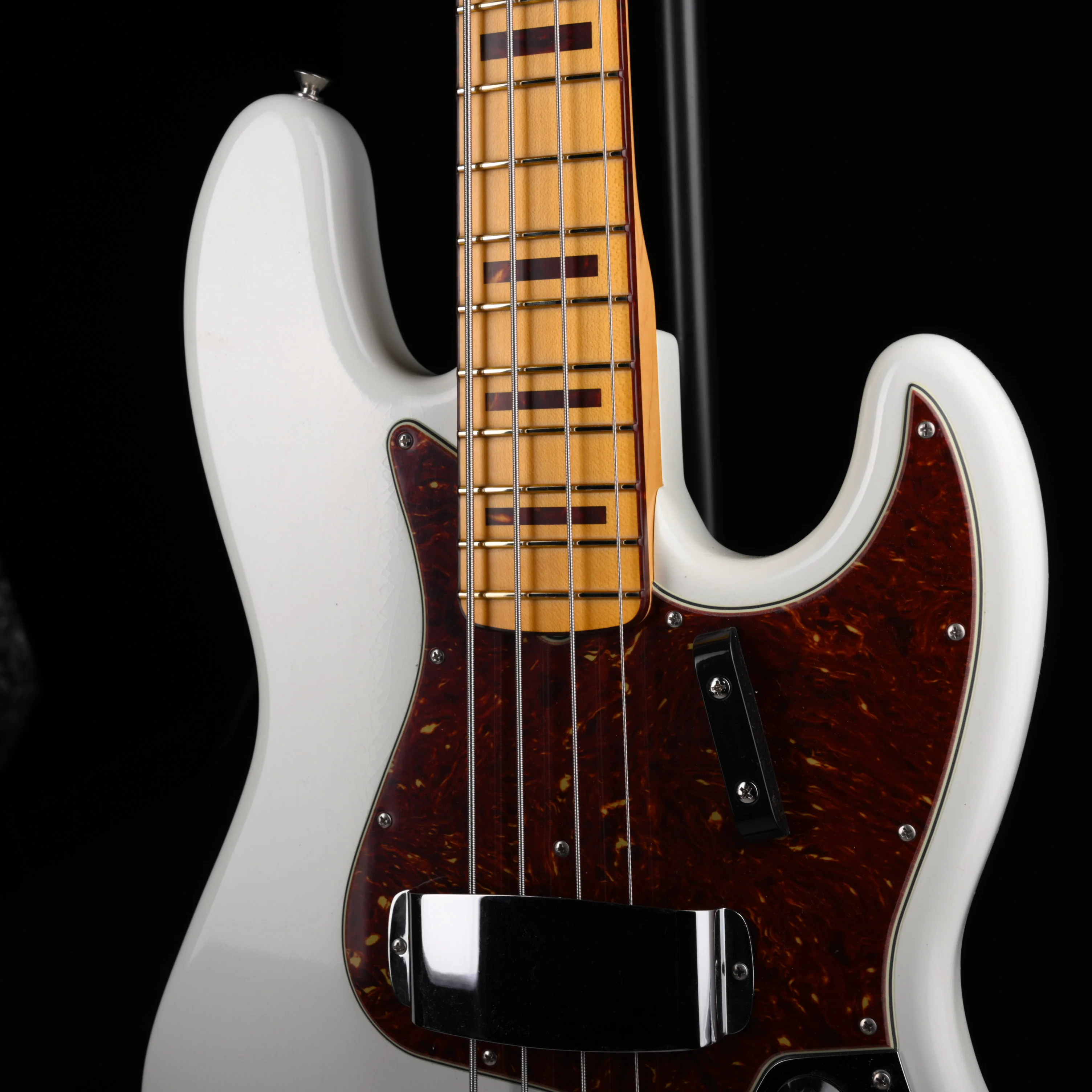 Fender Custom Shop Truetone Tortoise Set 1966 Jazz Bass Closet Classic Olympic White - Image 5