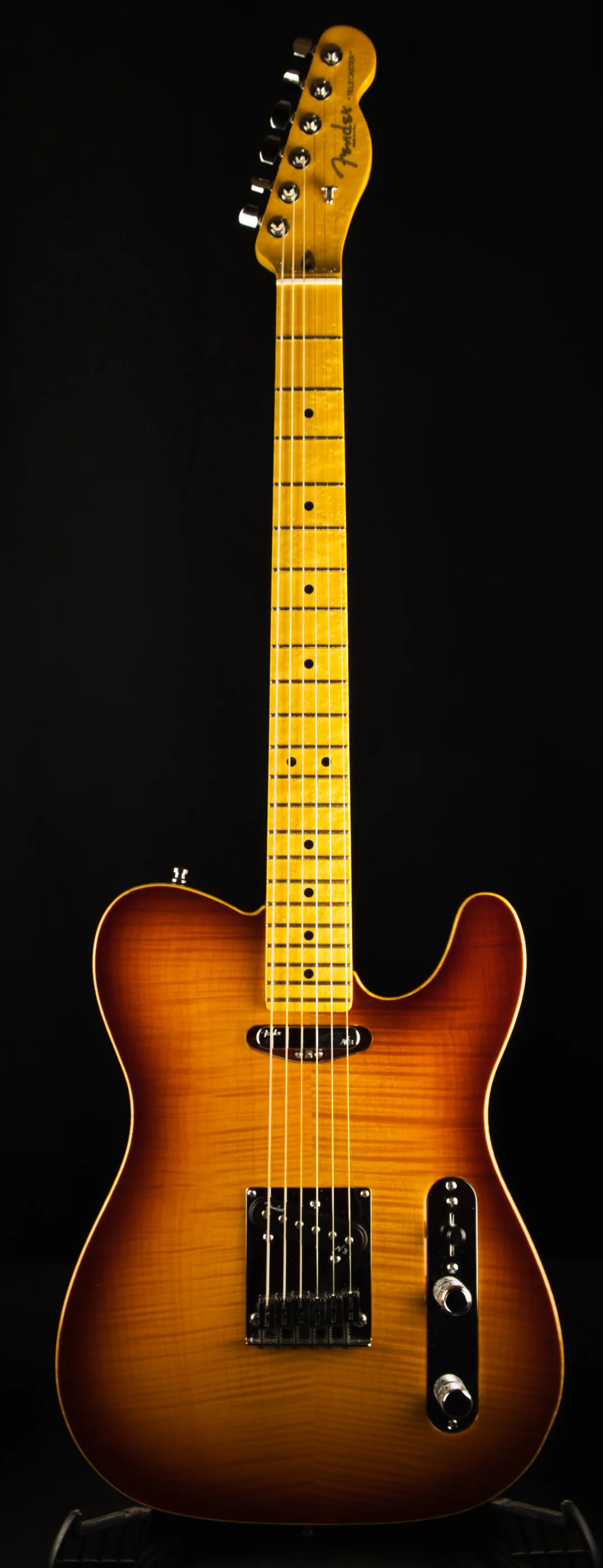 Pre Owned Fender American Design Select Carved Maple Top Telecaster Flame Maple Amber Sunburst - Image 2