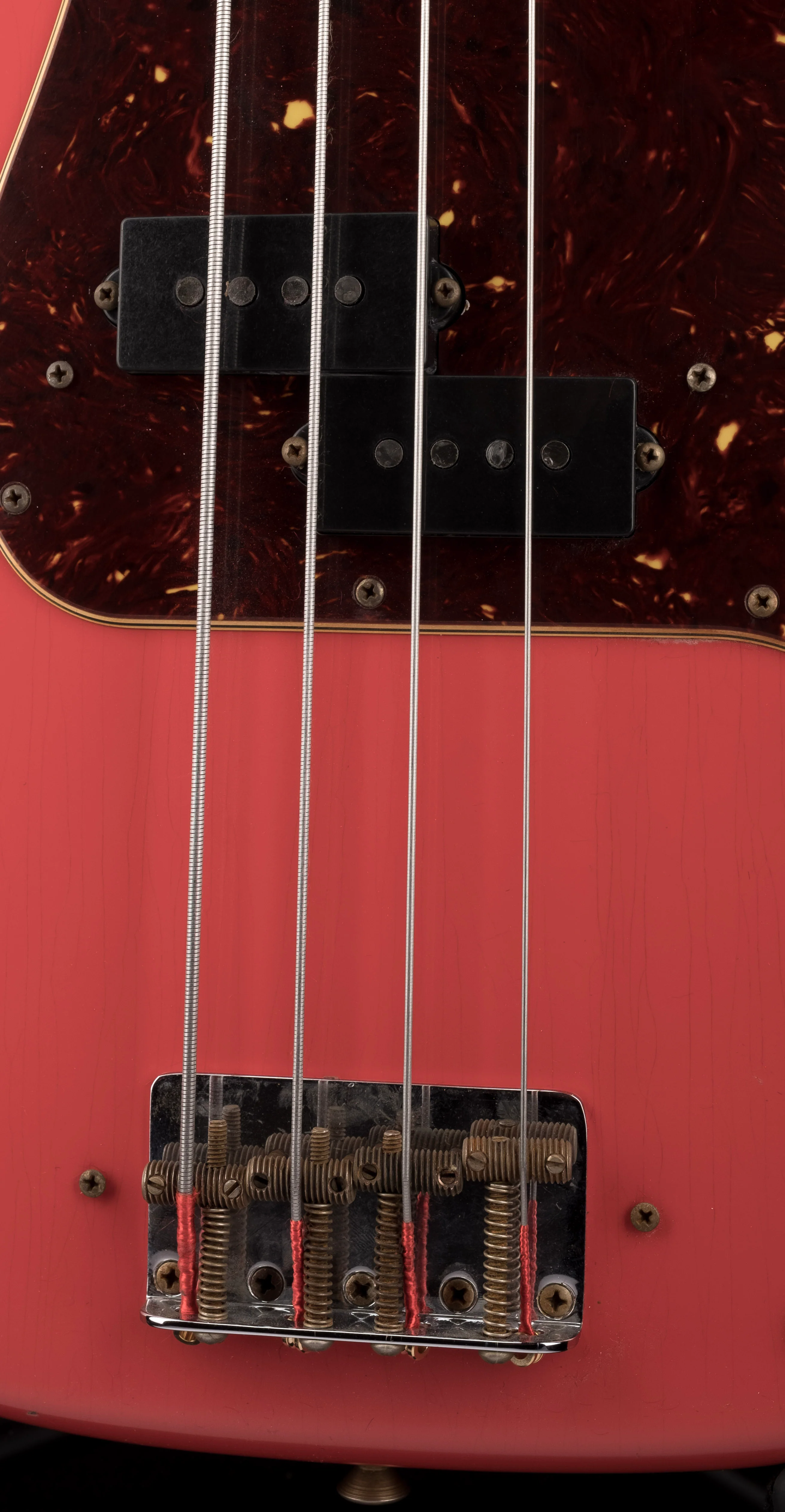 Fender Custom Shop Pino Palladino Signature Precision Bass Relic Fiesta Red over Desert Sand - Image 7