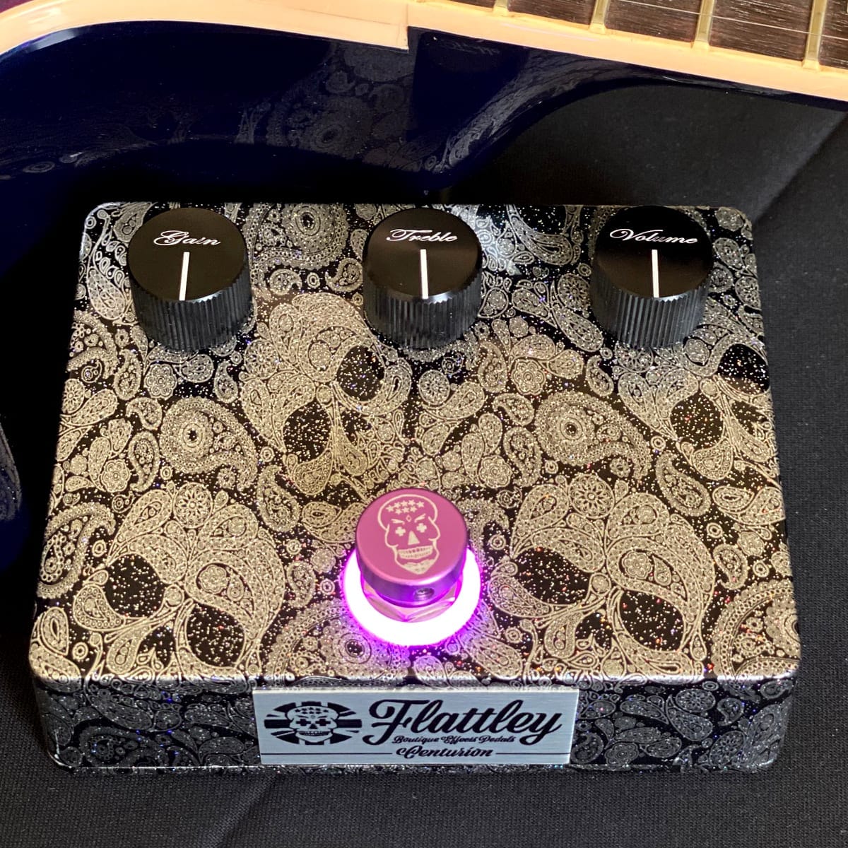 Flattley Guitar Effect Pedals Platinum Series Silver Centurion Transparent Overdrive Guitar Pedal - Image 2