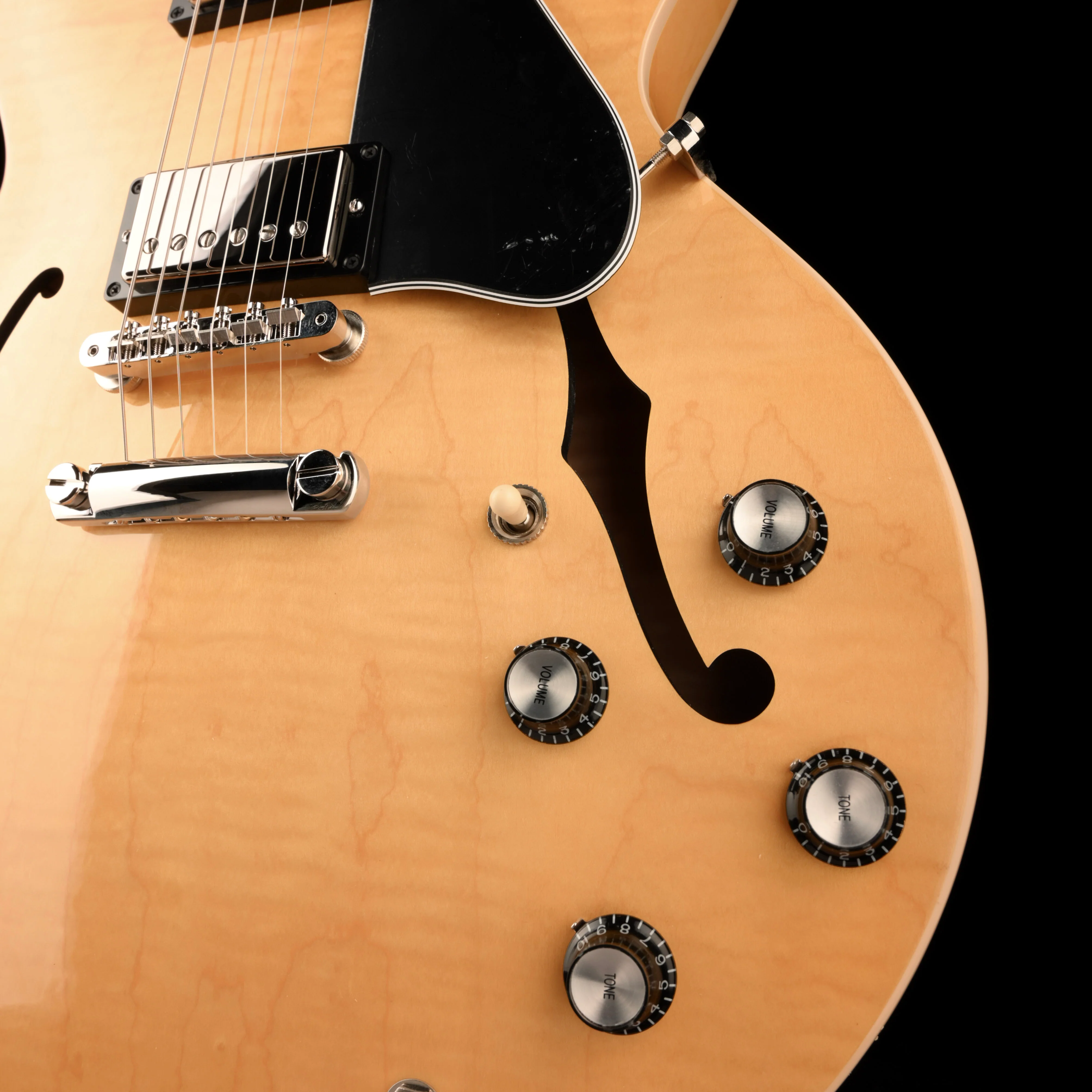 Gibson ES-335 Figured Antique Natural Electric Guitar With Case - Image 4