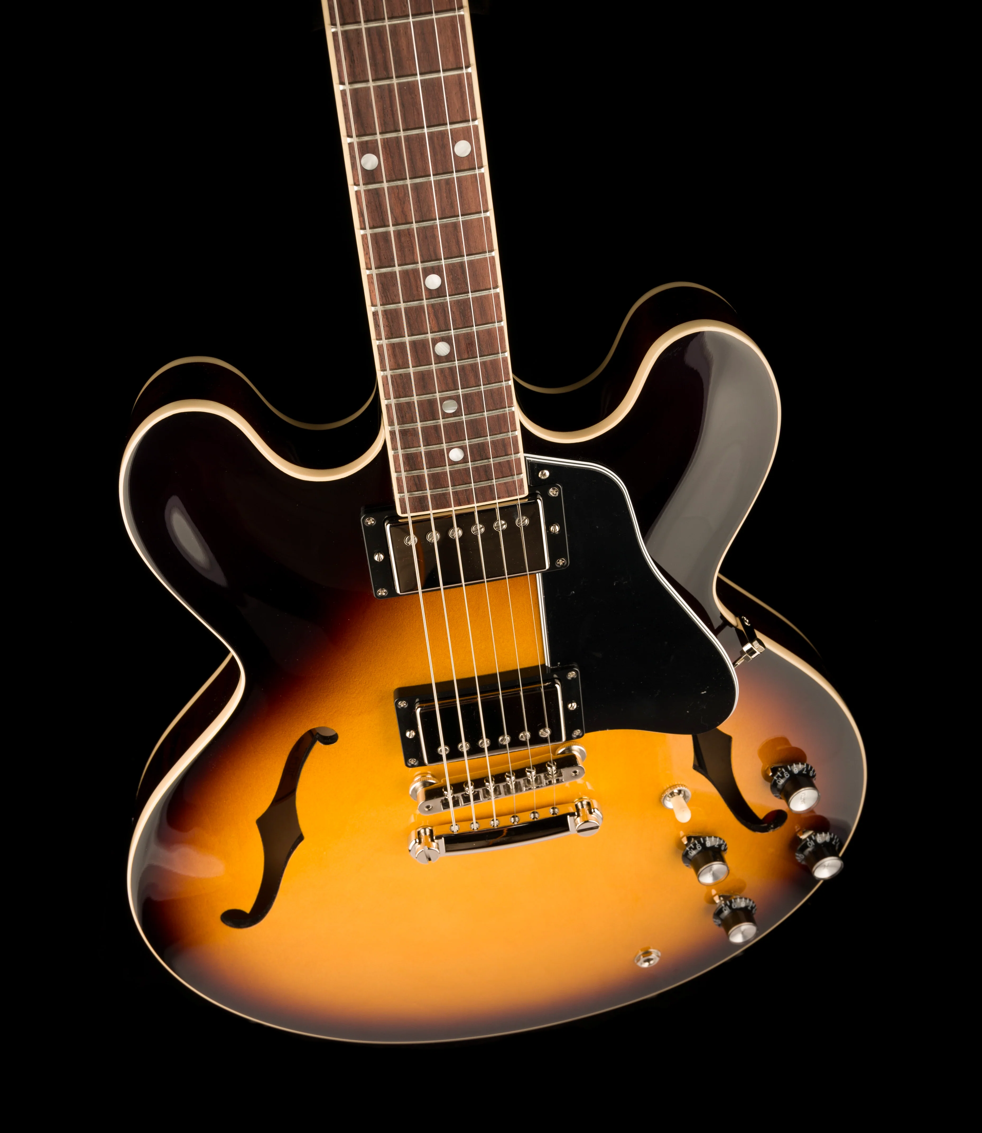 Gibson ES-335 Vintage Burst Electric Guitar - Image 4