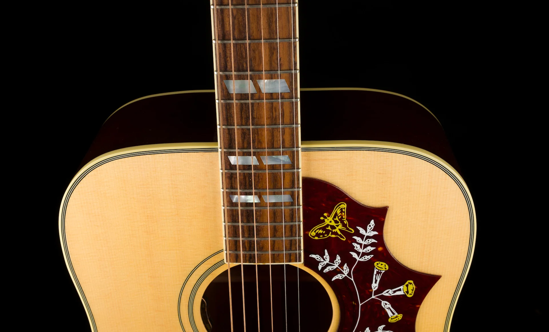 Gibson Hummingbird Original Antique Natural With Case - Image 3