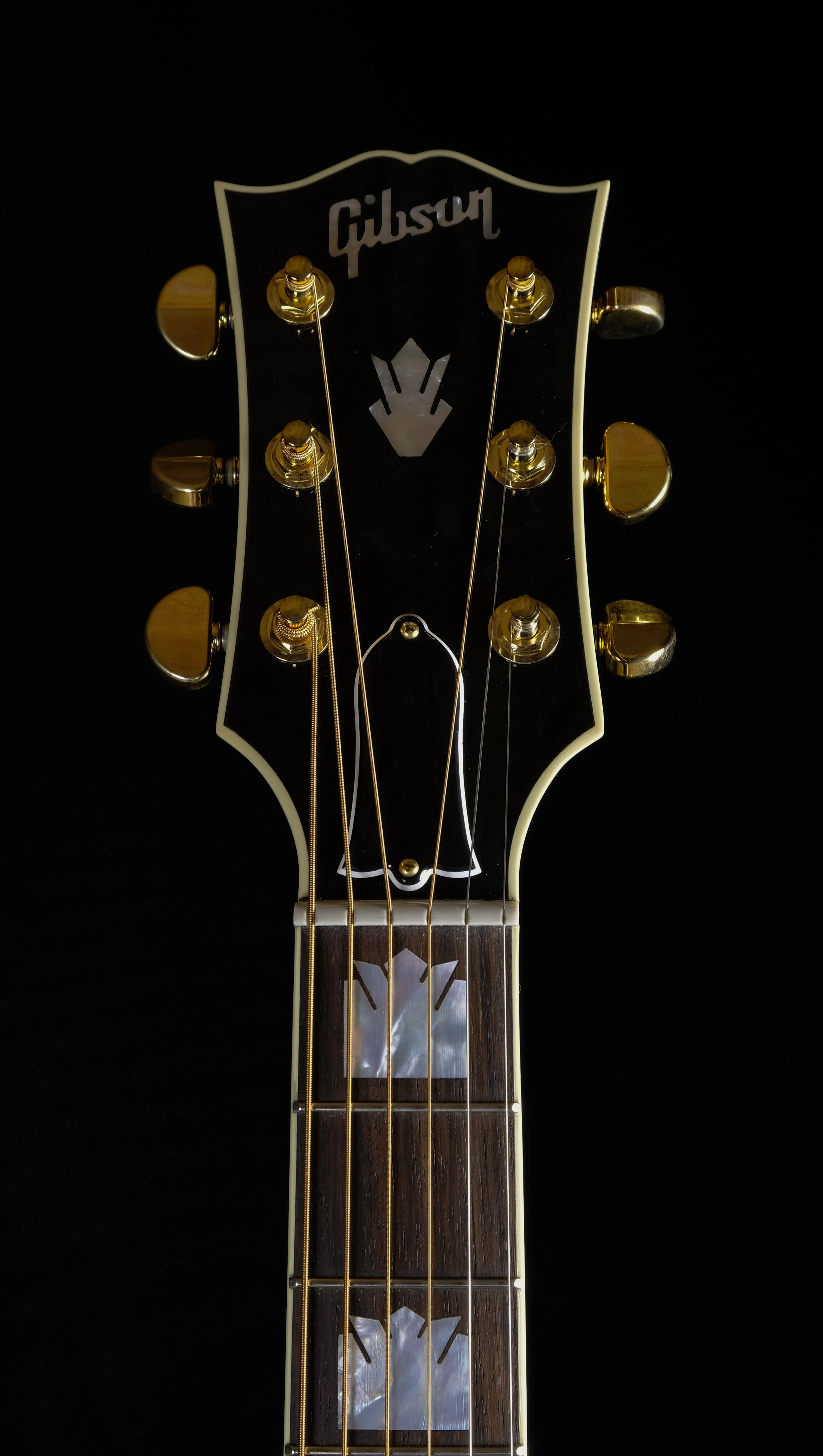 DISC - Gibson J-200 Standard Vintage Sunburst Acoustic Guitar With Case - Image 9