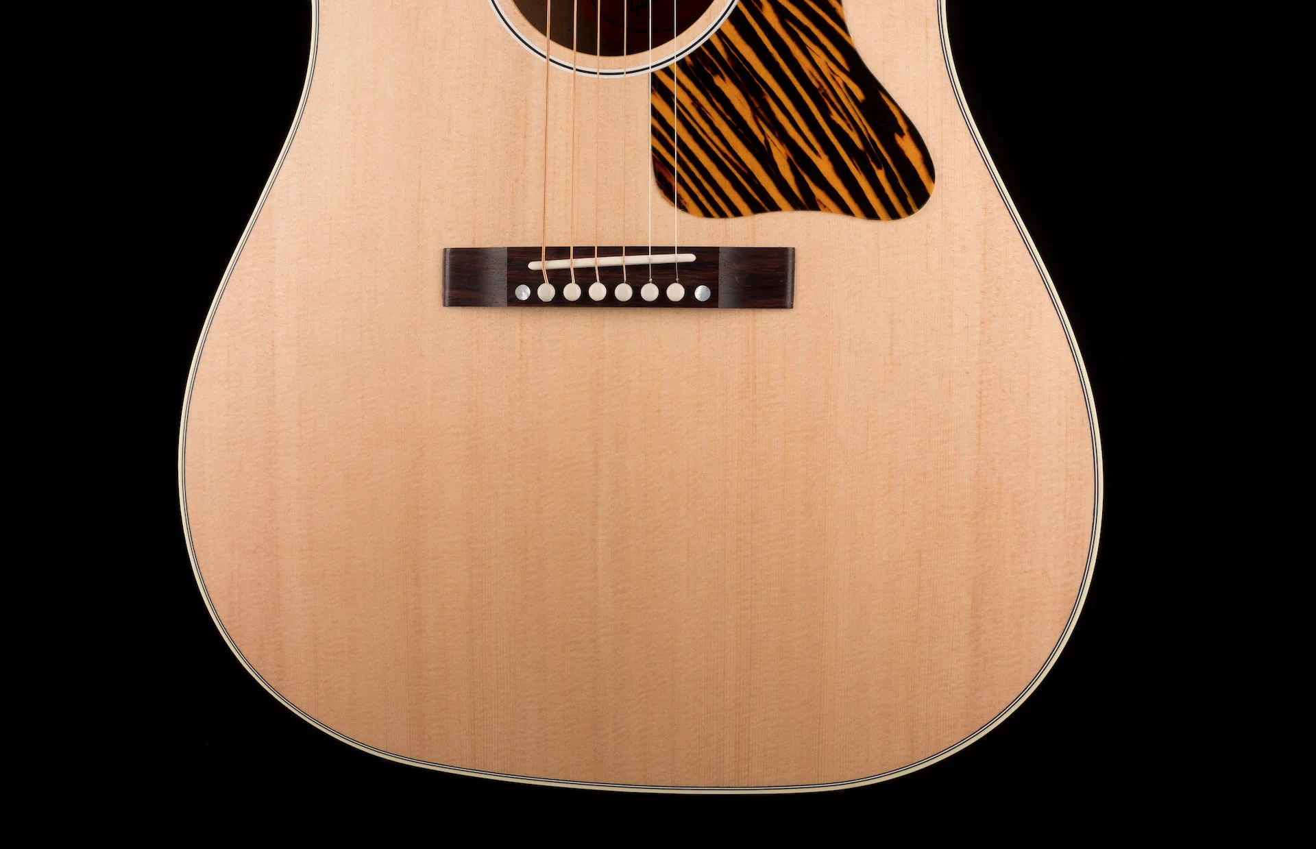 Gibson J-35 Faded Natural with Case - Image 6