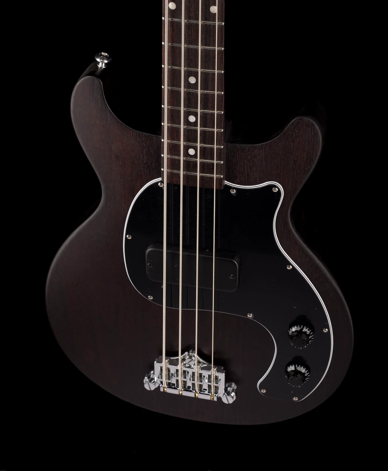 Gibson Les Paul Junior Tribute Worn Ebony DC Bass With Bag - Image 4