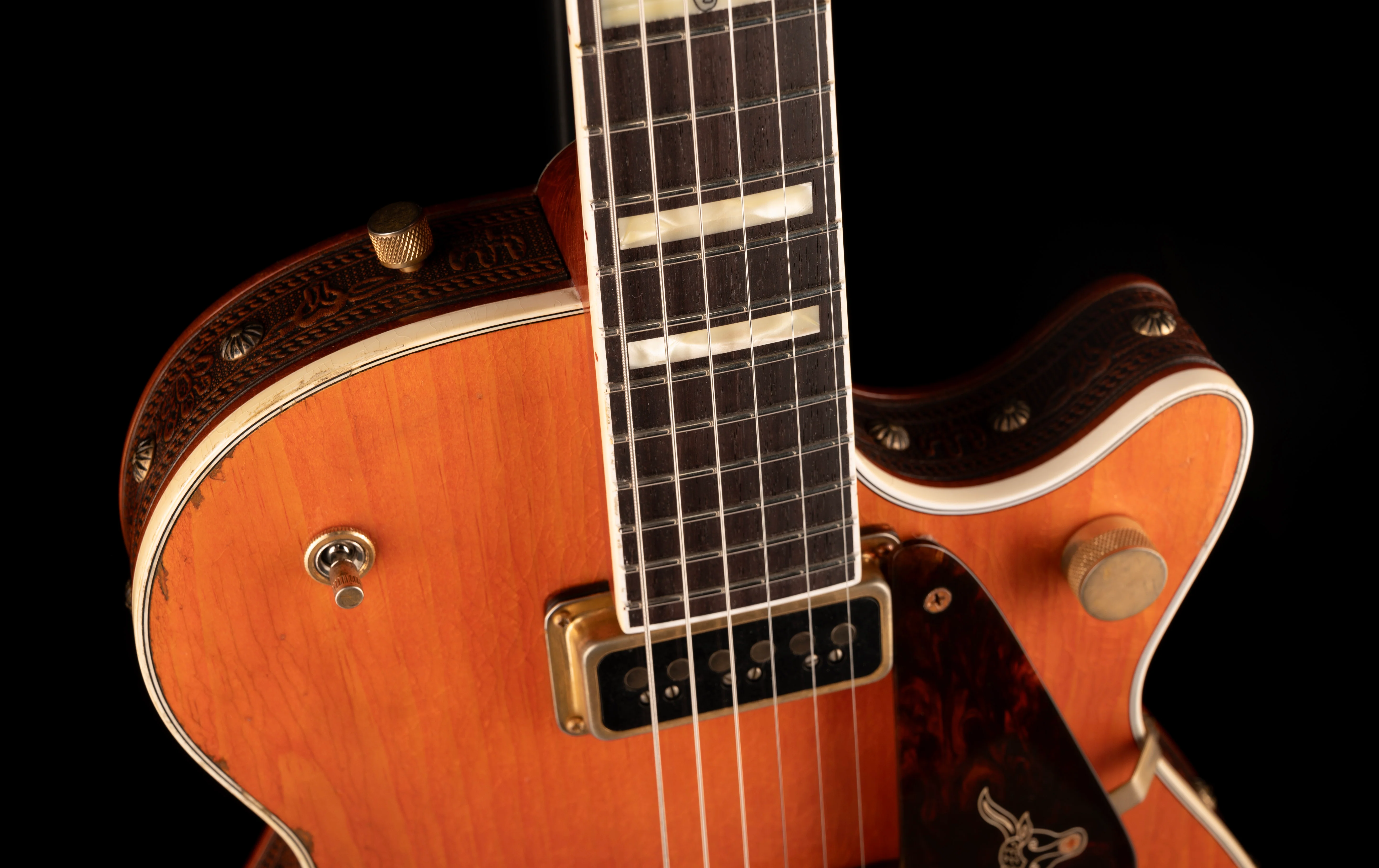 Gretsch Custom Shop Masterbuilt G6130CS 1954 Roundup Relic Knotty Pine Walnut Stain - Image 3