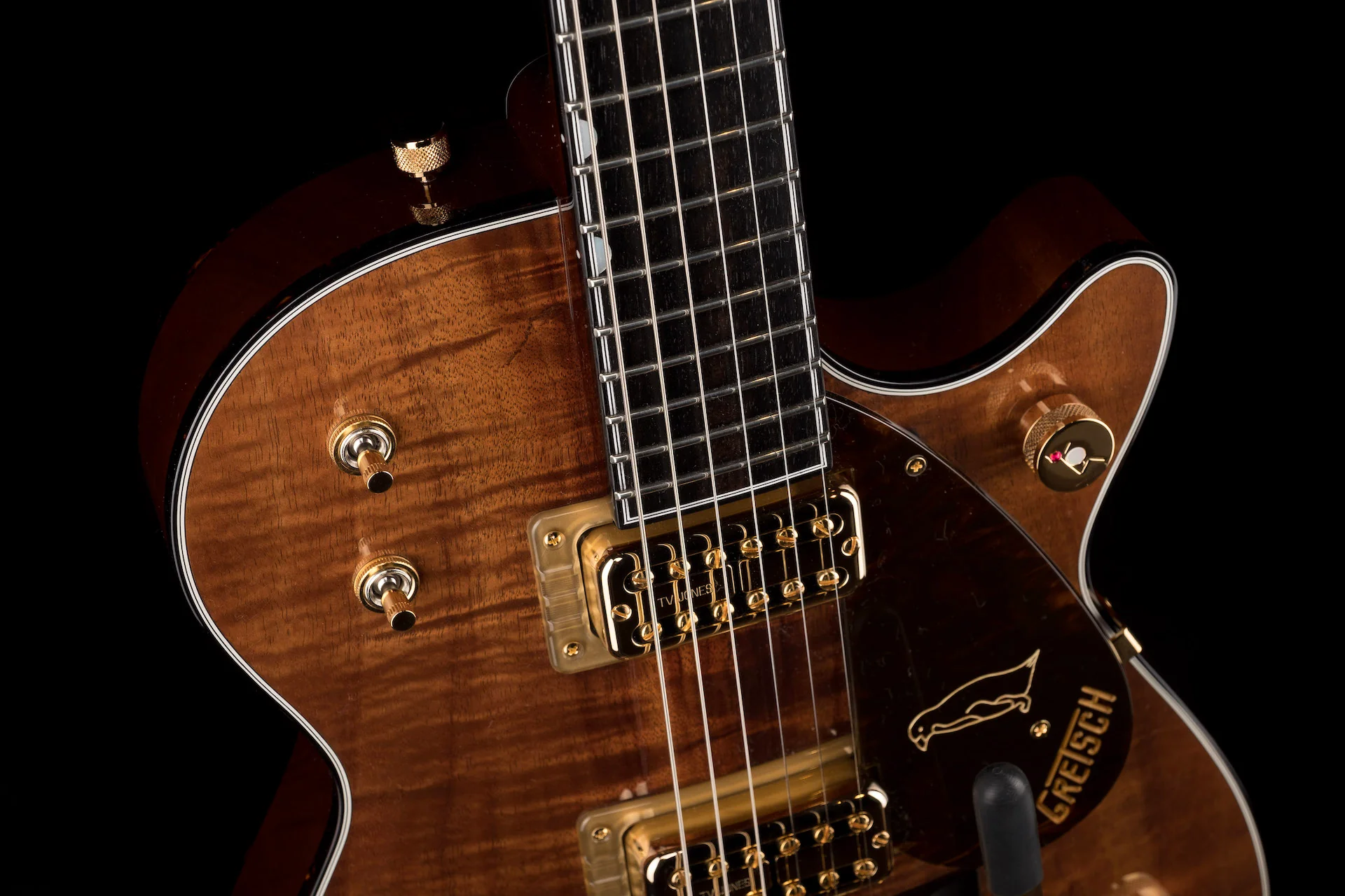 Gretsch G6134T Limited Edition Penguin Koa with Bigsby Natural Electric Guitar With Case - Image 3