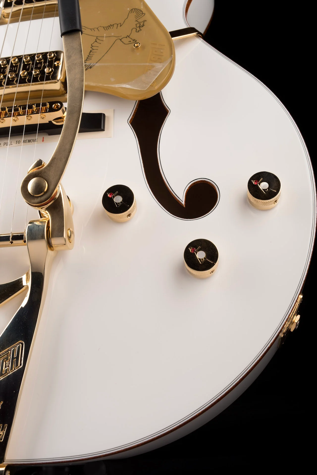 Gretsch G6136TG Players Edition Falcon Hollow Body White With Case - Image 8