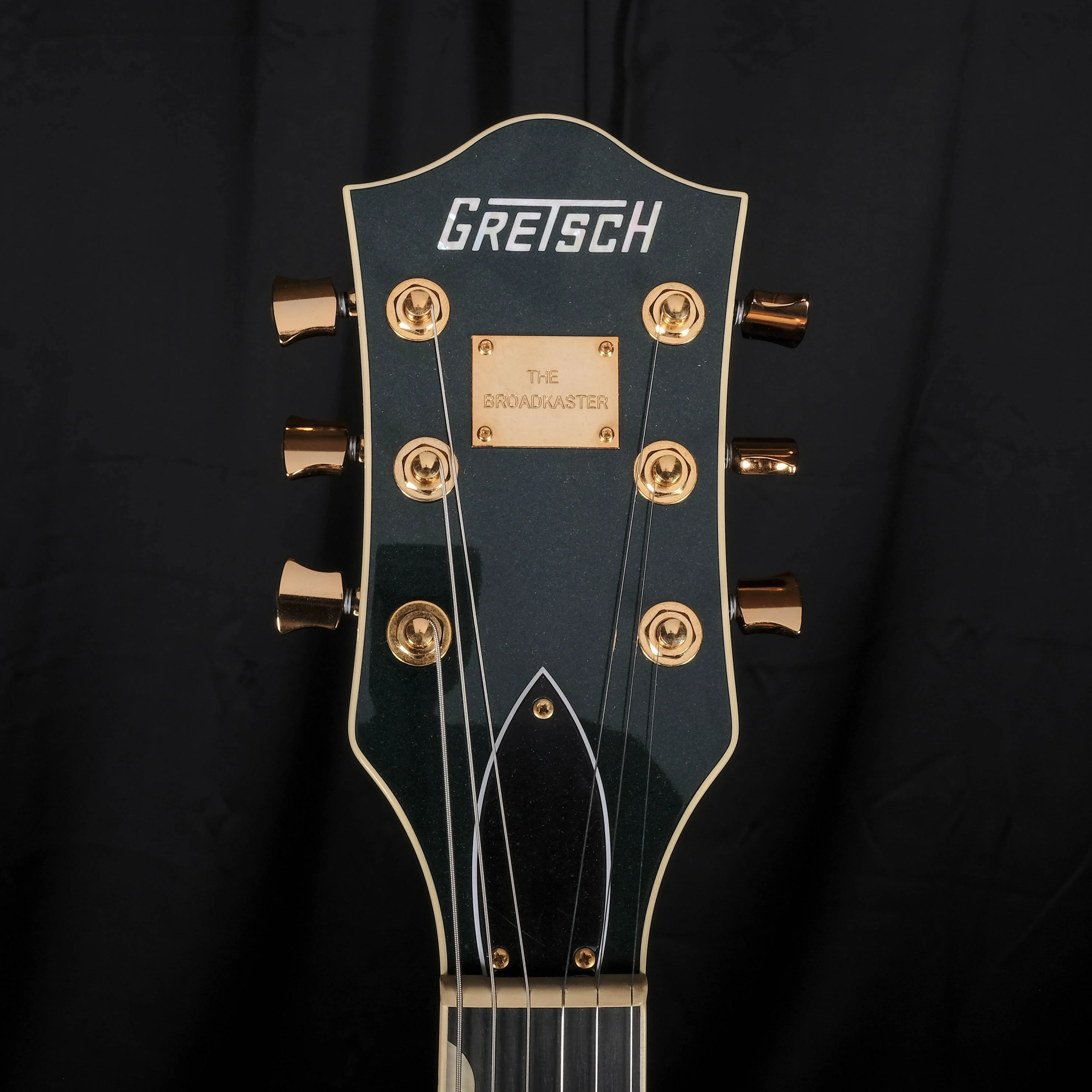 Gretsch G6659TG Players Edition Broadkaster Jr. Center Block - Cadillac Green, Bigsby Tailpiece - Image 9