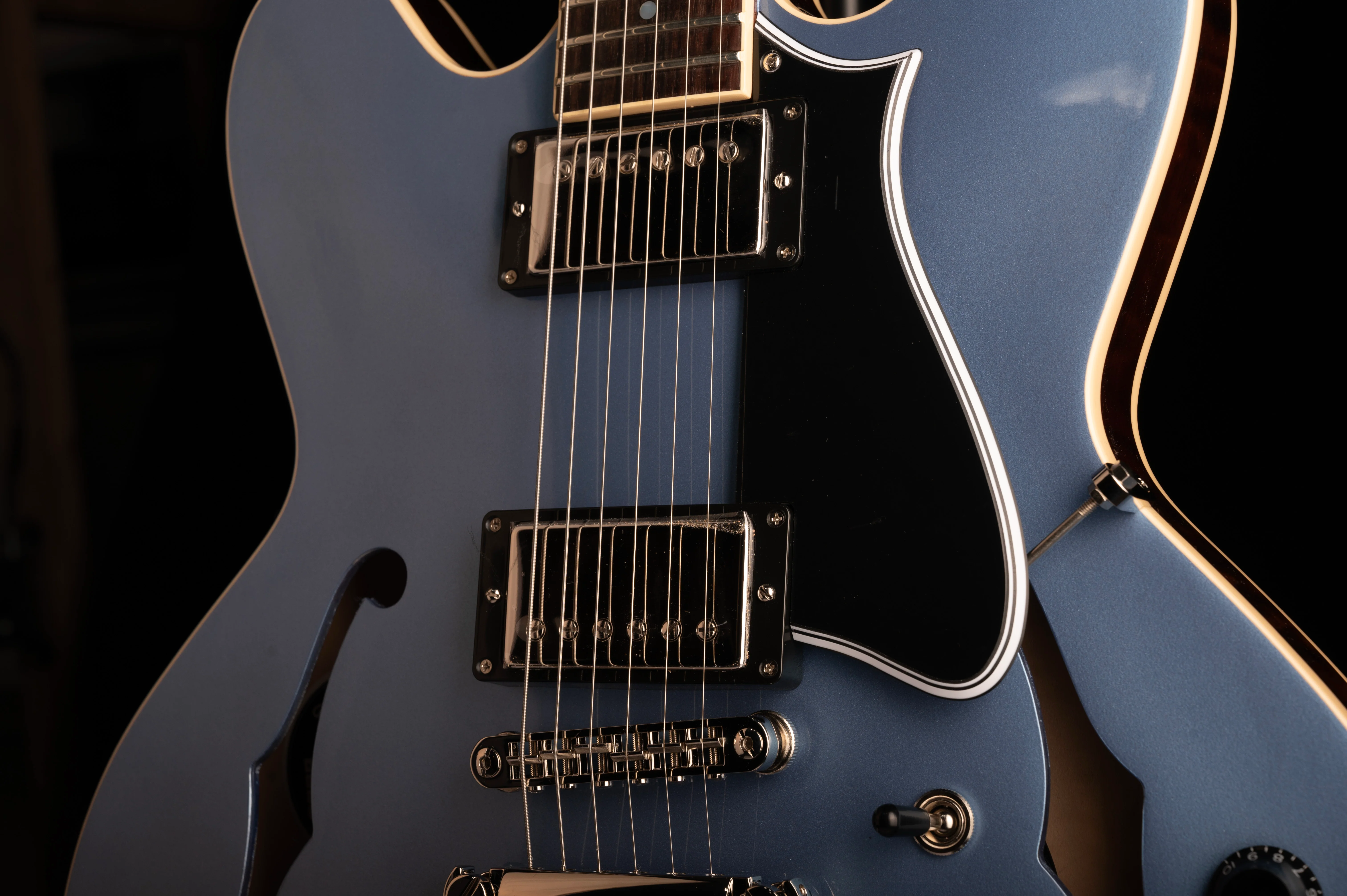 Heritage Limited Edition Standard H-535 Pelham Blue with Case - Image 7