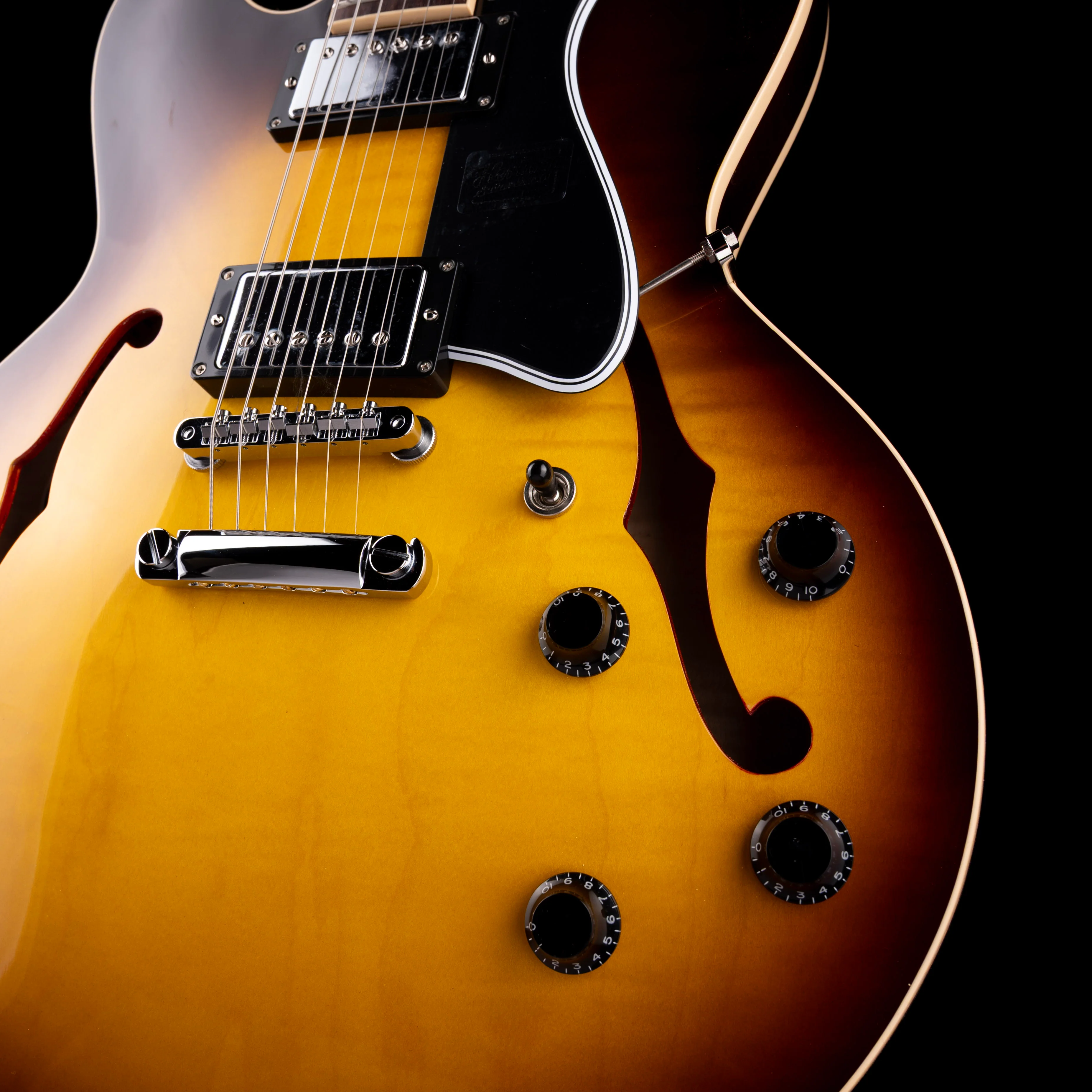 Heritage Standard II H-535 Original Sunburst with Case - Image 5
