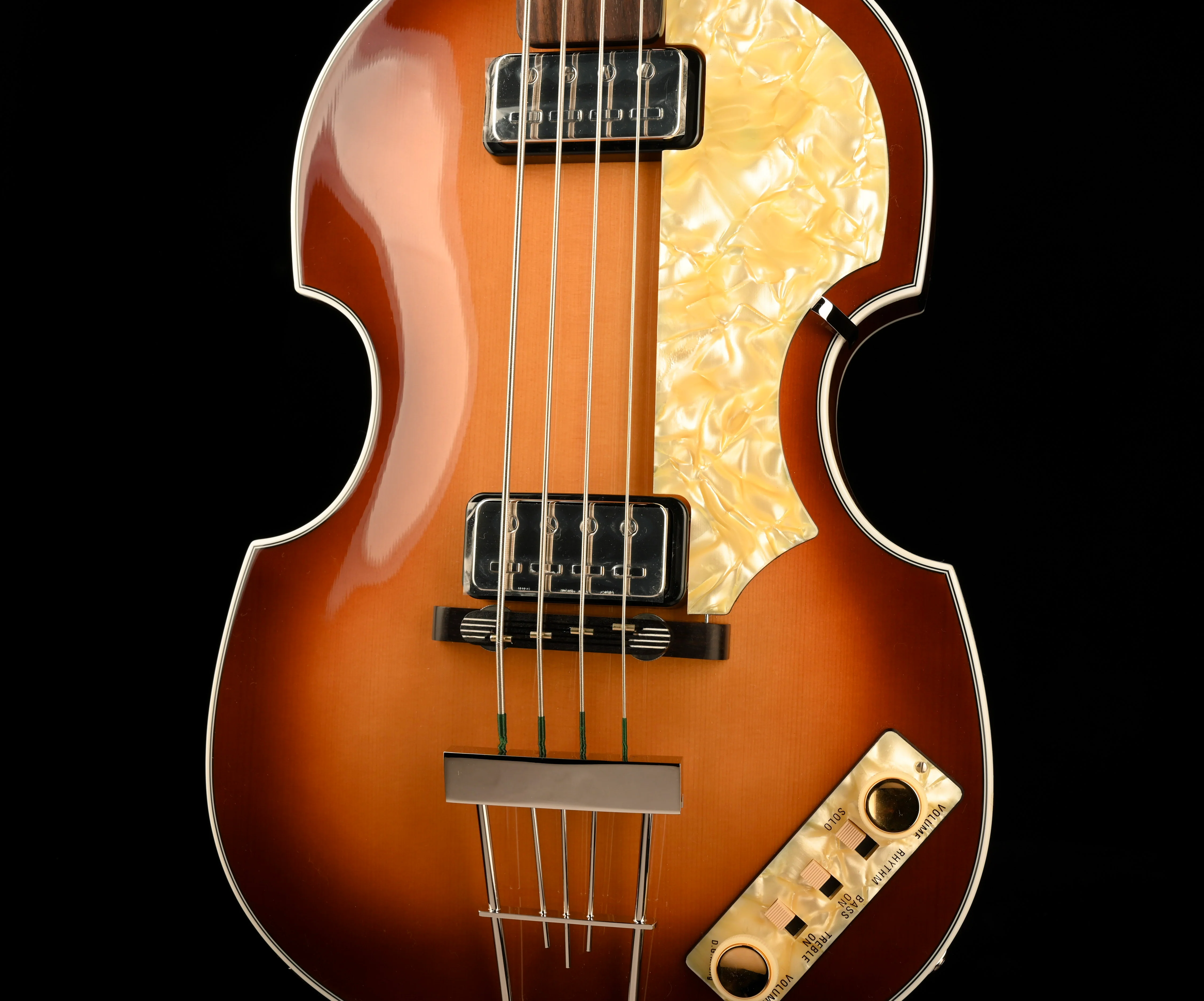 Hofner 1962 Reissue Violin Bass Sunburst with Vintage Case - H500/1-62-O - Image 6