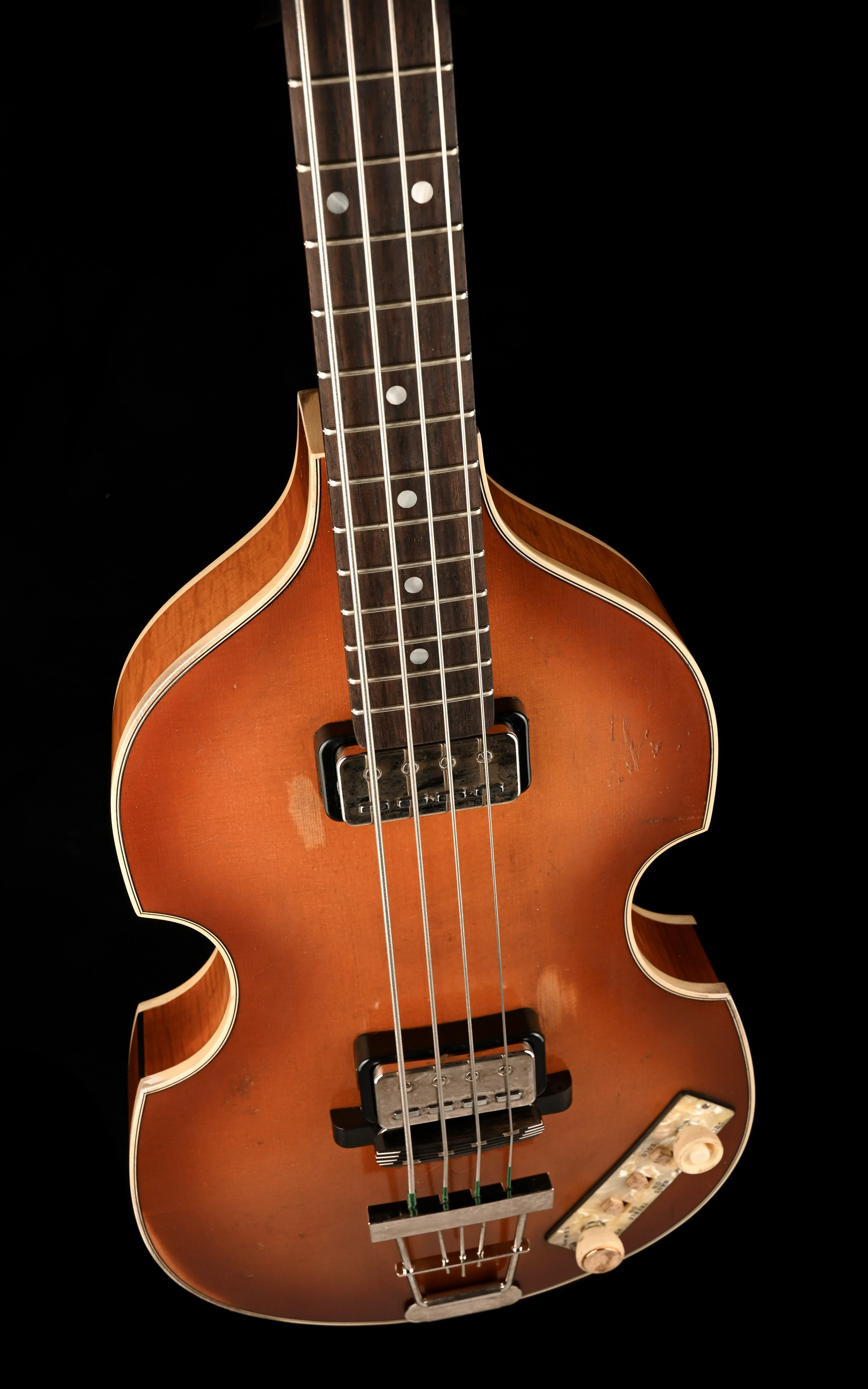 Hofner 1963 Reissue Violin Bass Vintage Aged Sunburst H500/1-63-RLC with Case - Image 4