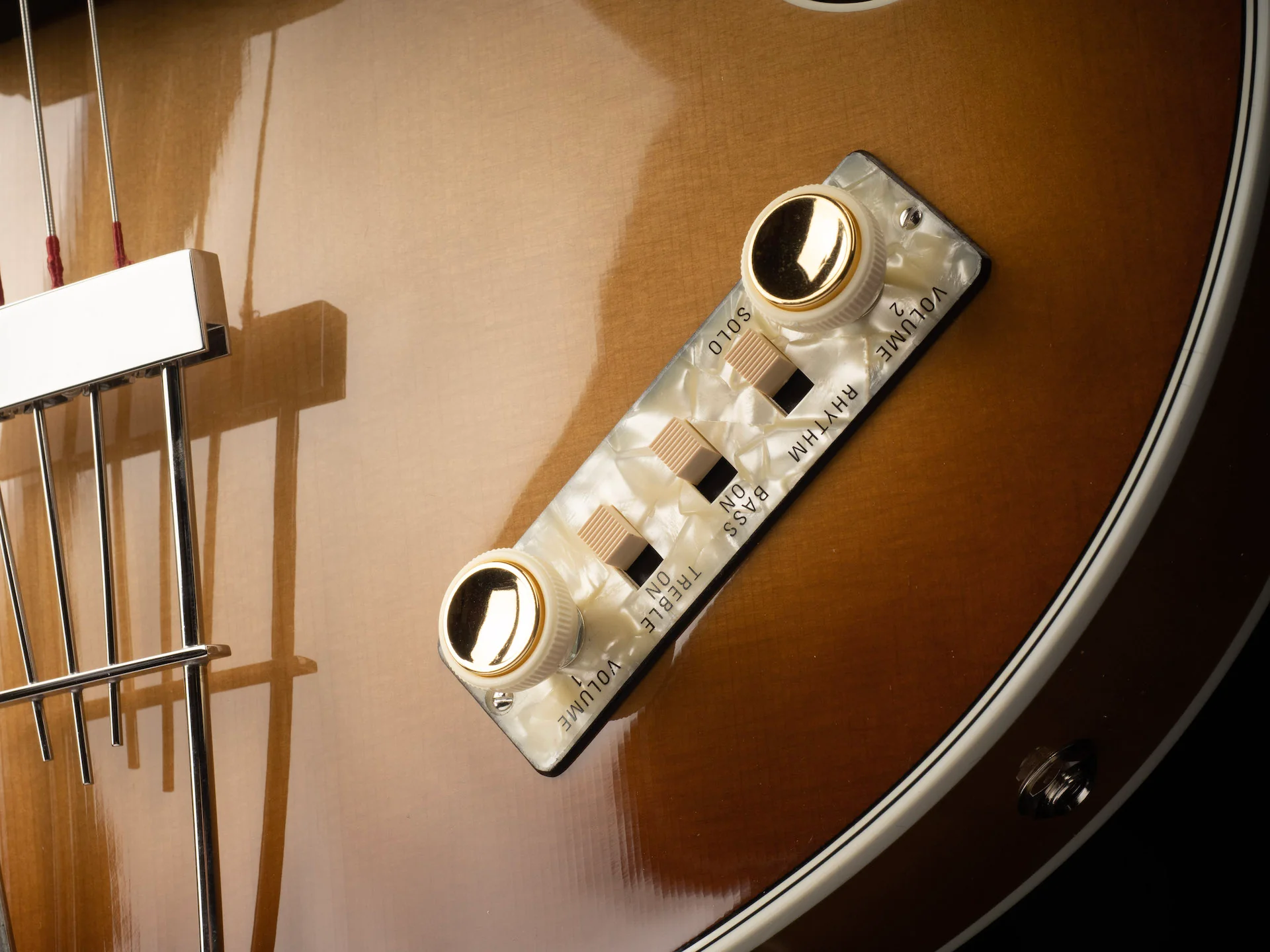 Hofner H500/5-62-0 "Reeperbahn" Bass Sunburst Made in Germany With Case - Image 4