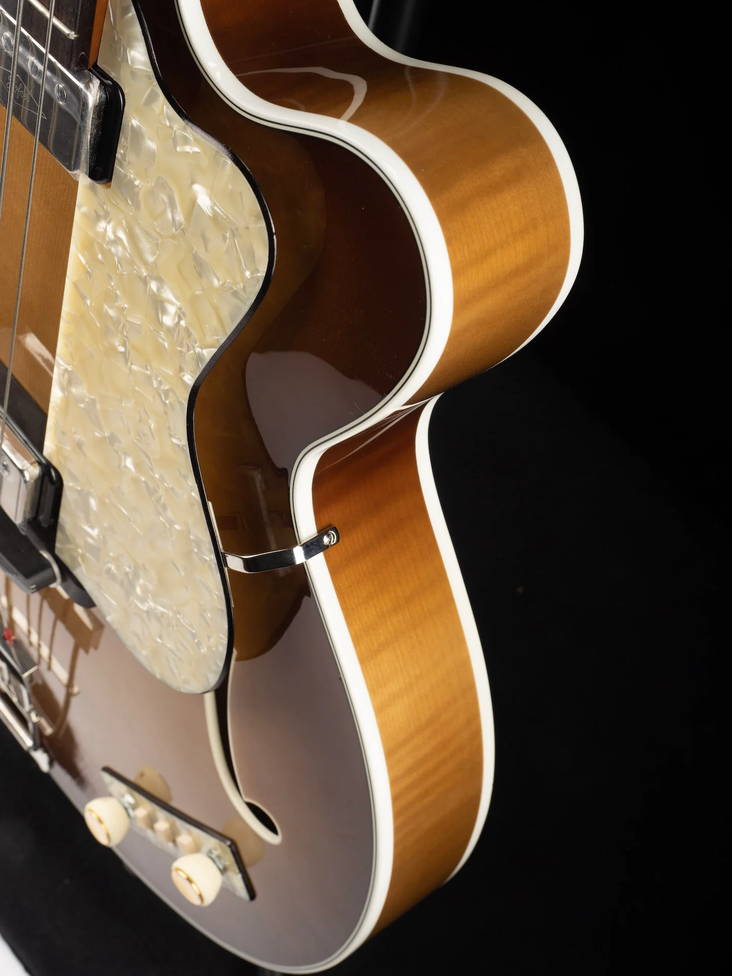 Hofner H500/5-62-0 "Reeperbahn" Bass Sunburst Made in Germany With Case - Image 8