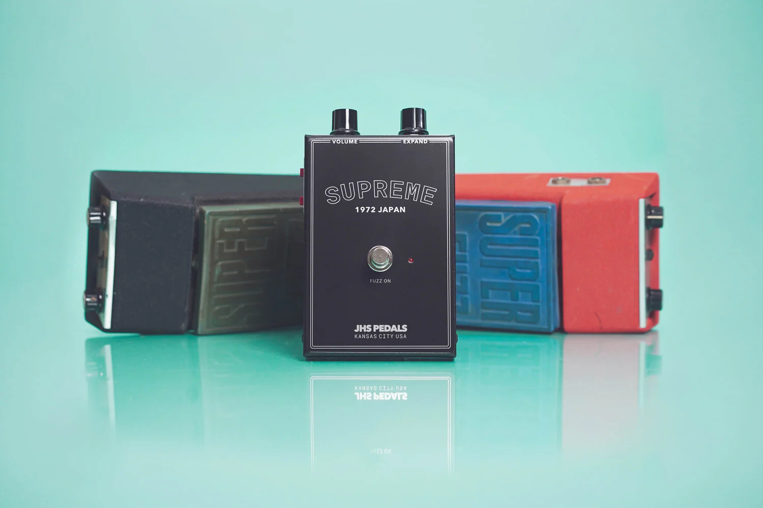 JHS Legends of Fuzz Series Supreme Fuzz Guitar Pedal - Image 4