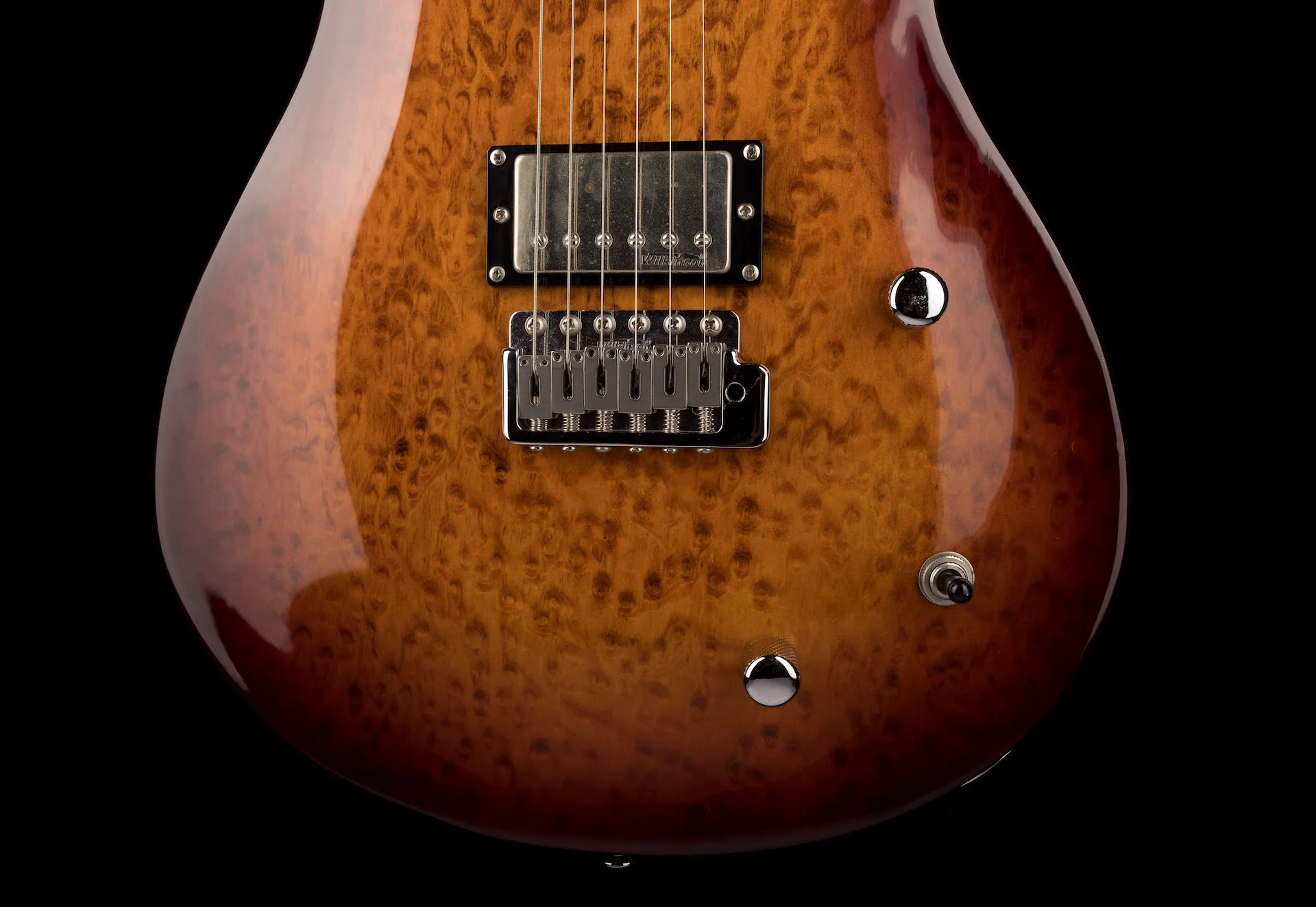 Lueez Double-Cut Carved Top HH Birdseye Maple Sunburst Electric Guitar With Soft Case - Image 5