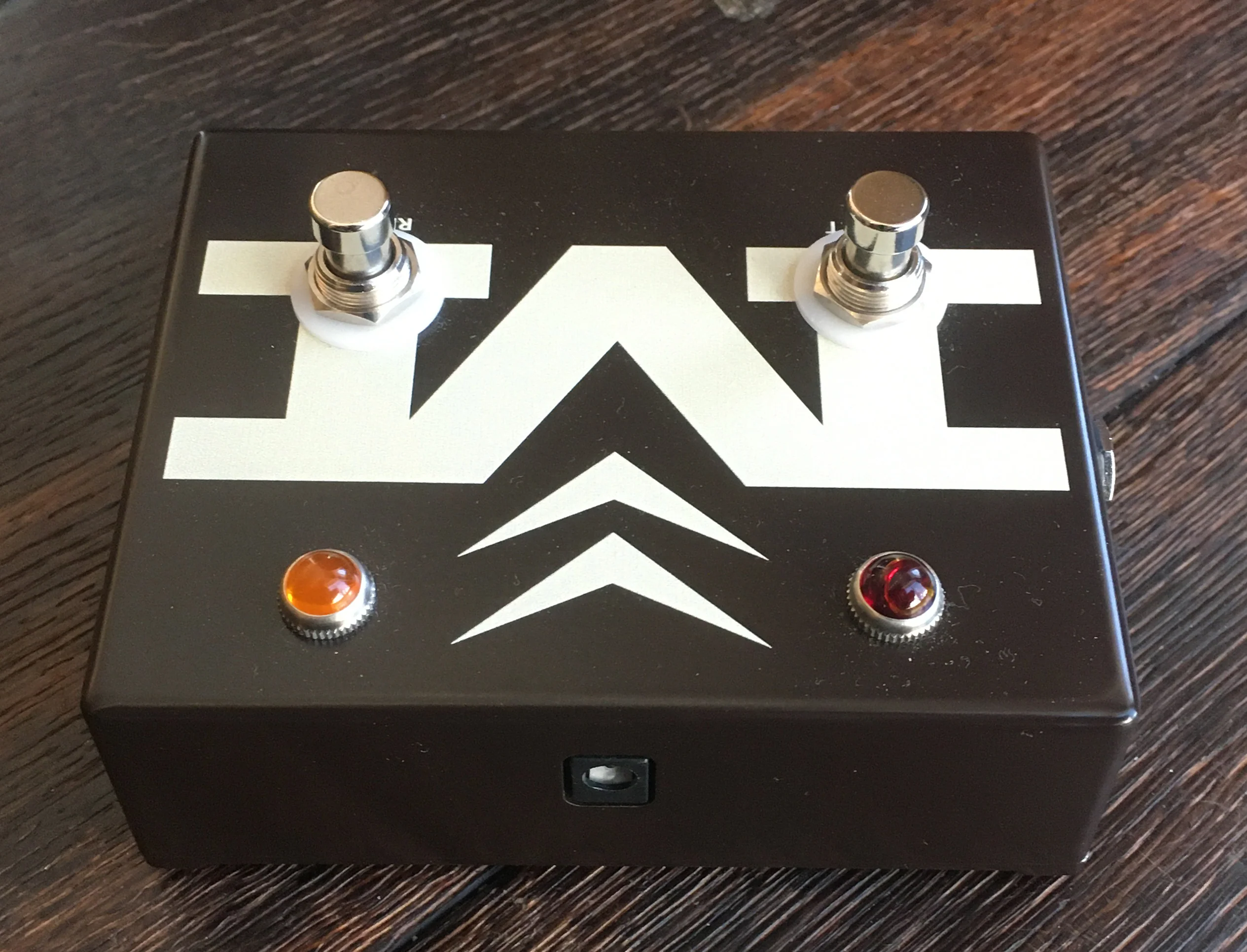 Magnatone 2-Button Footswitch Pedal - Image 4