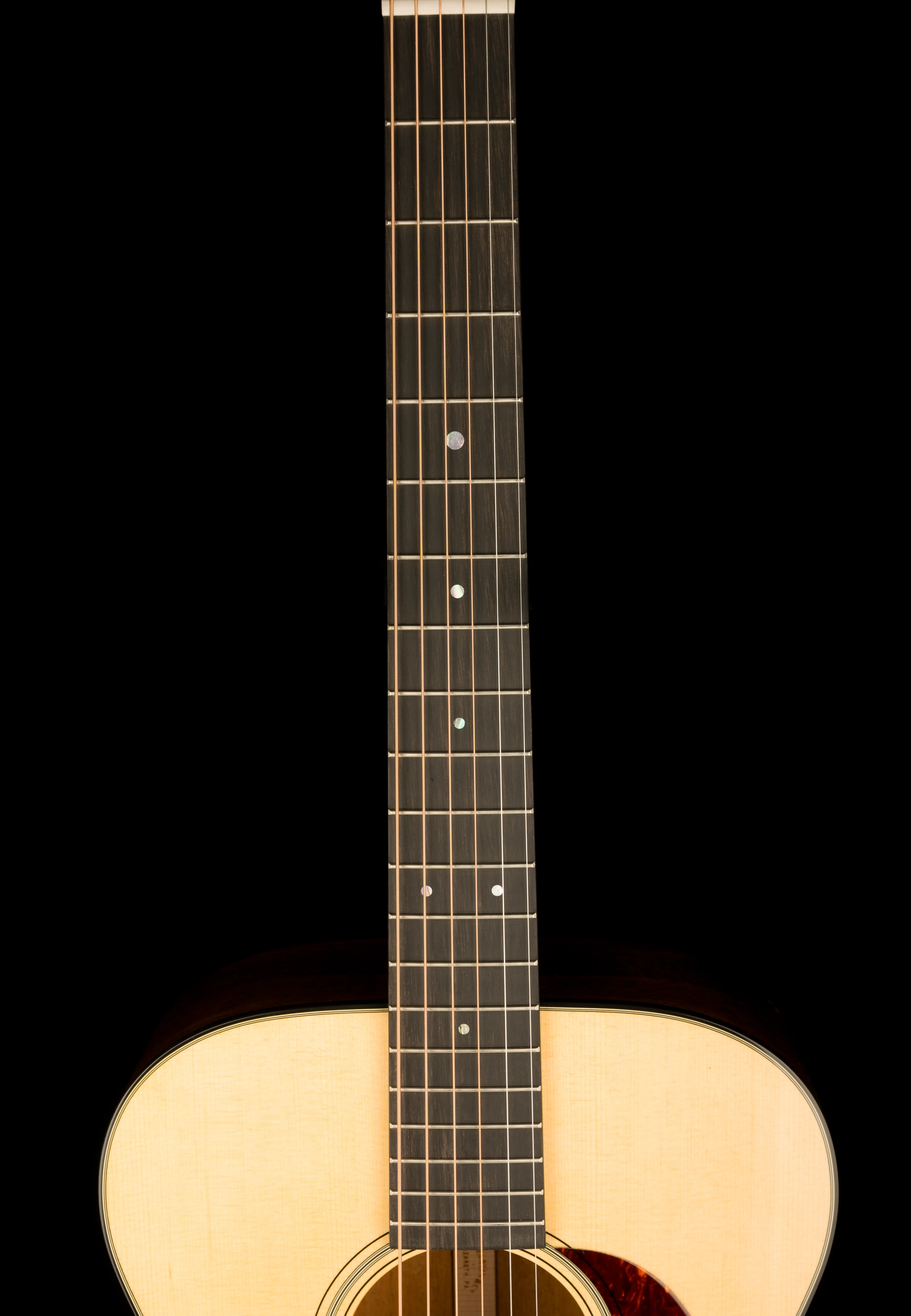 Martin 00-18 Sitka Solid Spruce Top Solid Mahogany Back & Sides Acoustic Guitar - Image 11