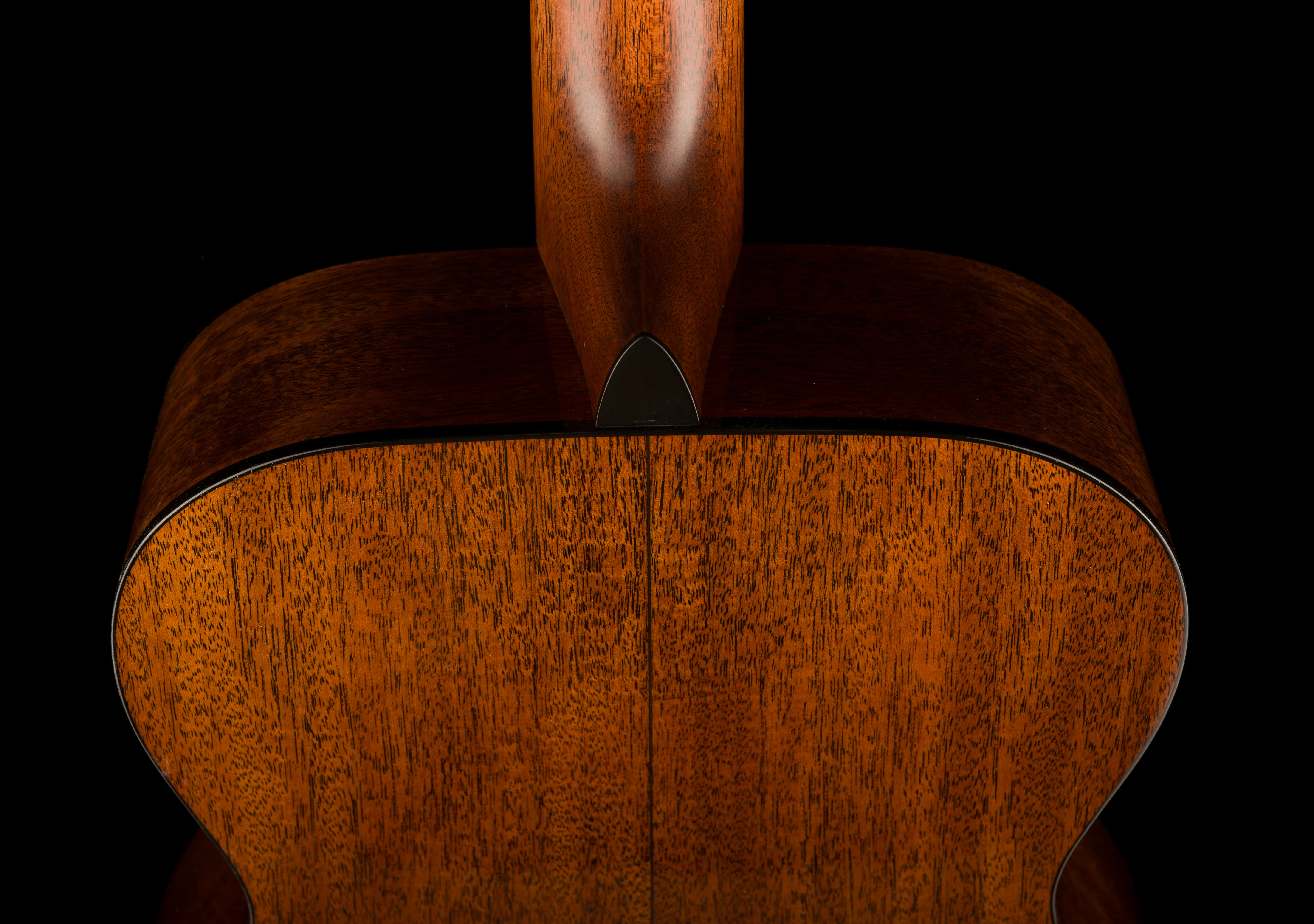 Martin 00-18 Sitka Solid Spruce Top Solid Mahogany Back & Sides Acoustic Guitar - Image 14